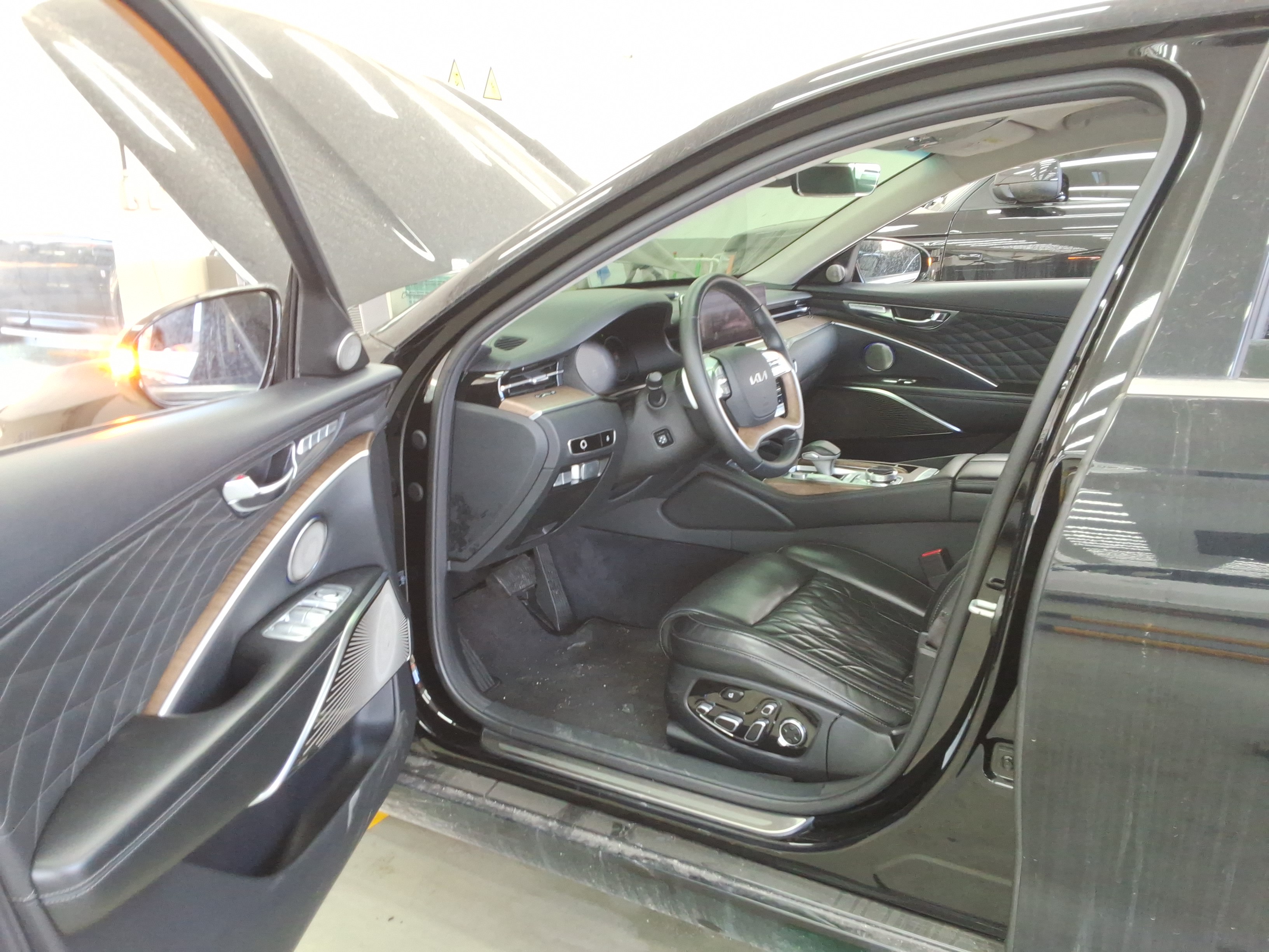 صورة إضافية