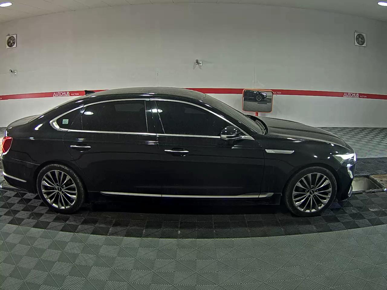 صورة إضافية