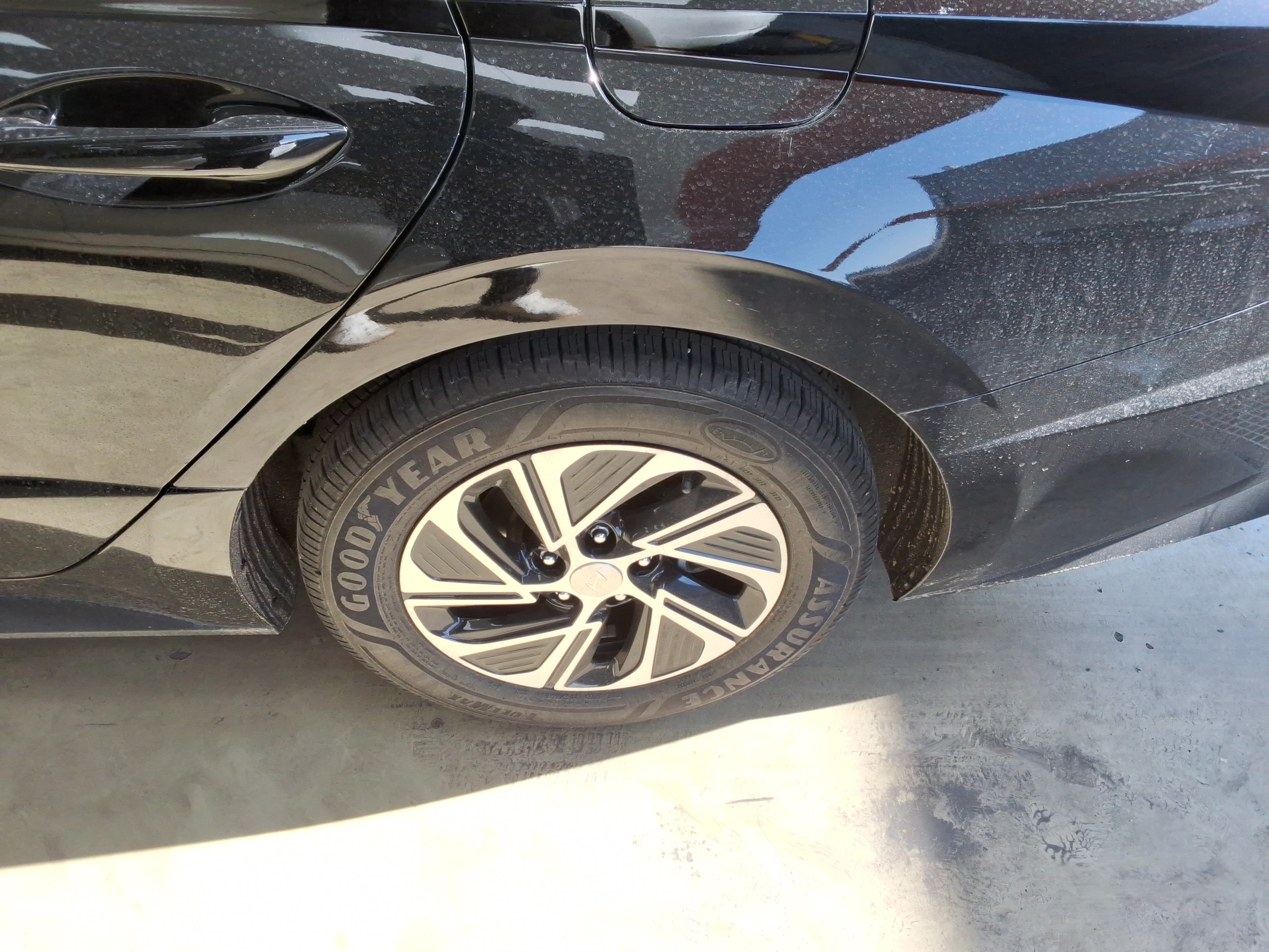 صورة إضافية