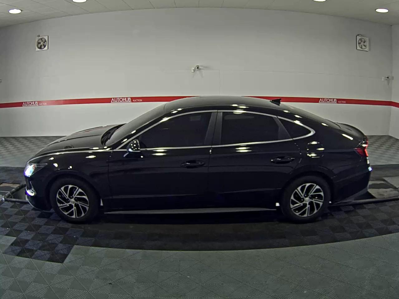 صورة إضافية