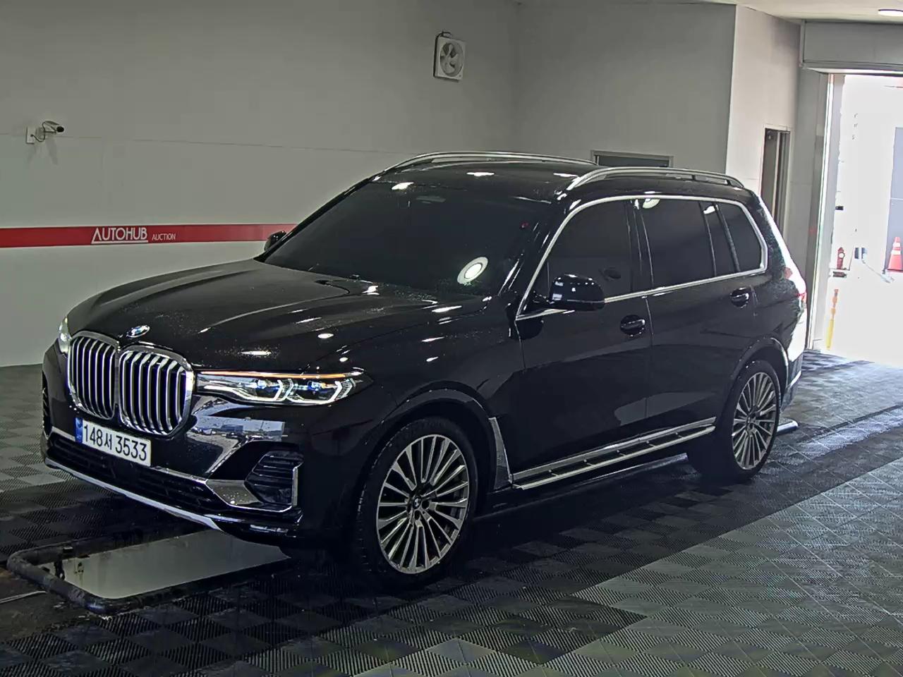 بي إم دبليو - X7 (2021)