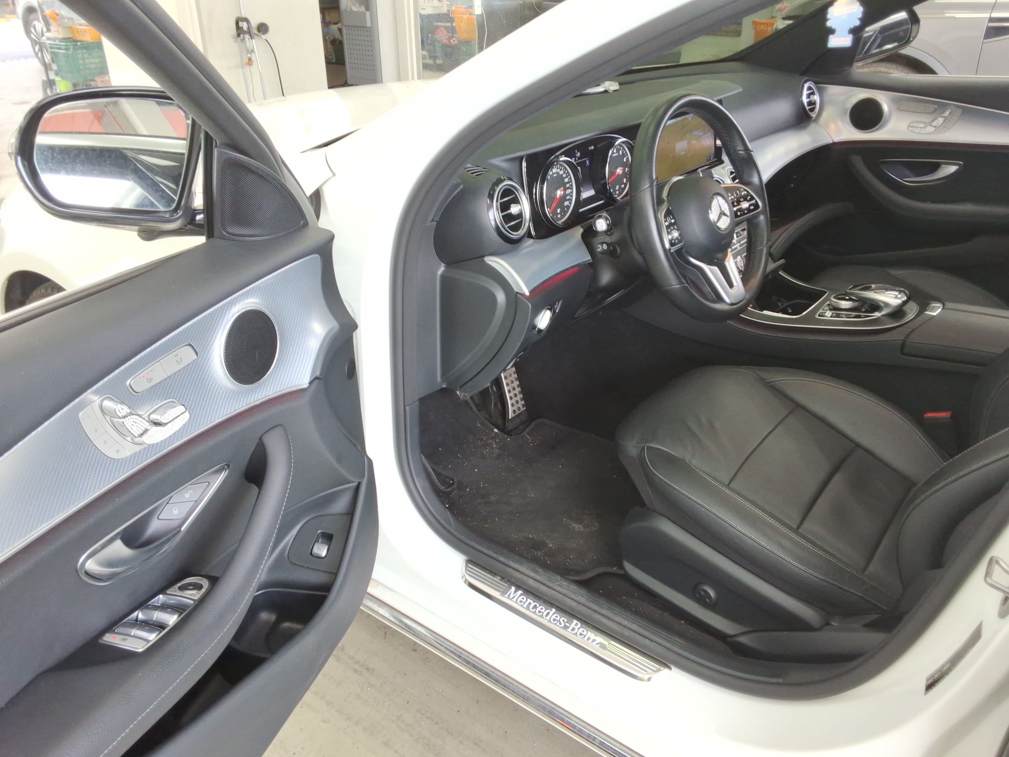 مرسيدس - E-CLASS - Image 11