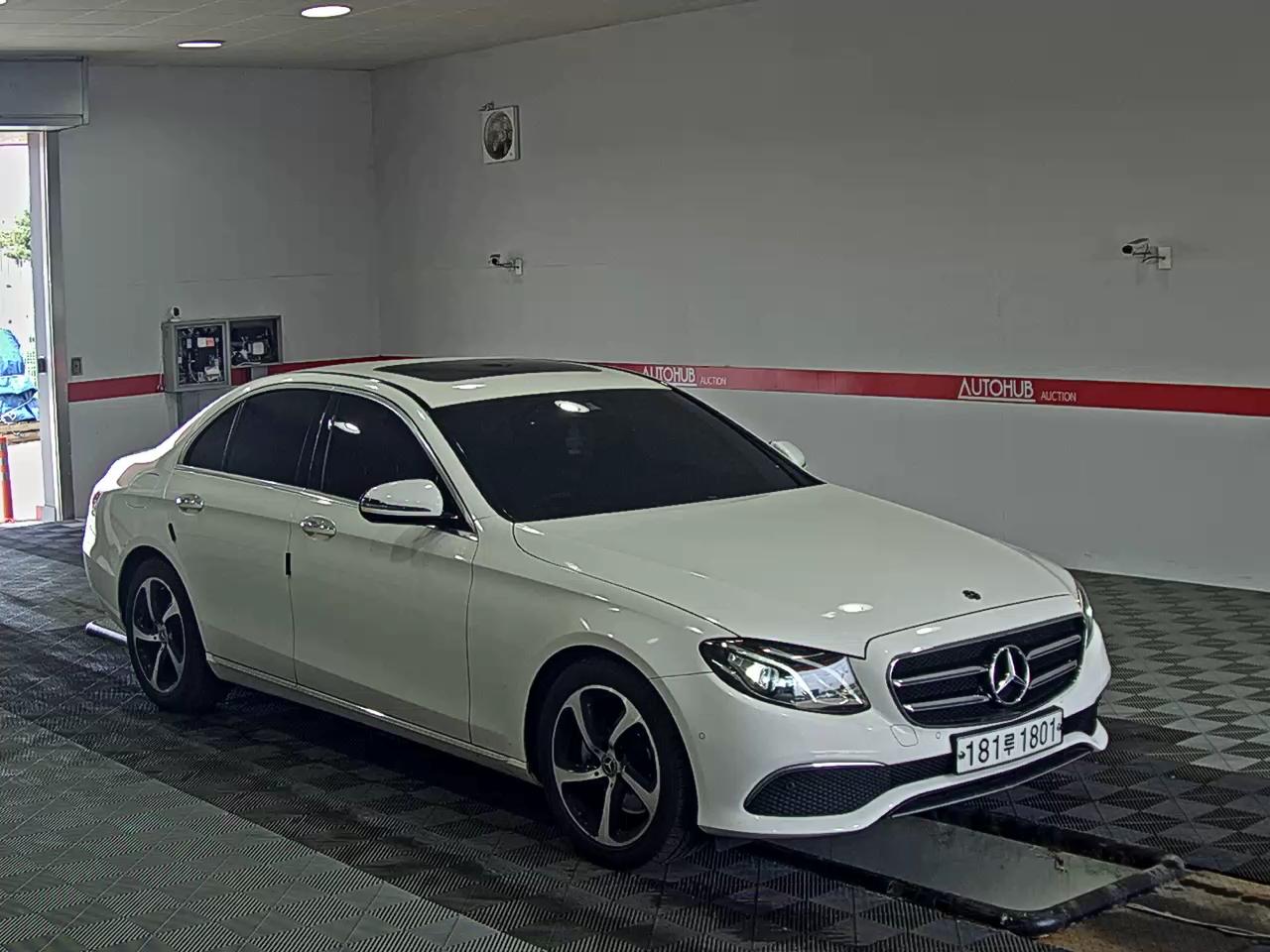 مرسيدس - E-CLASS - Image 2