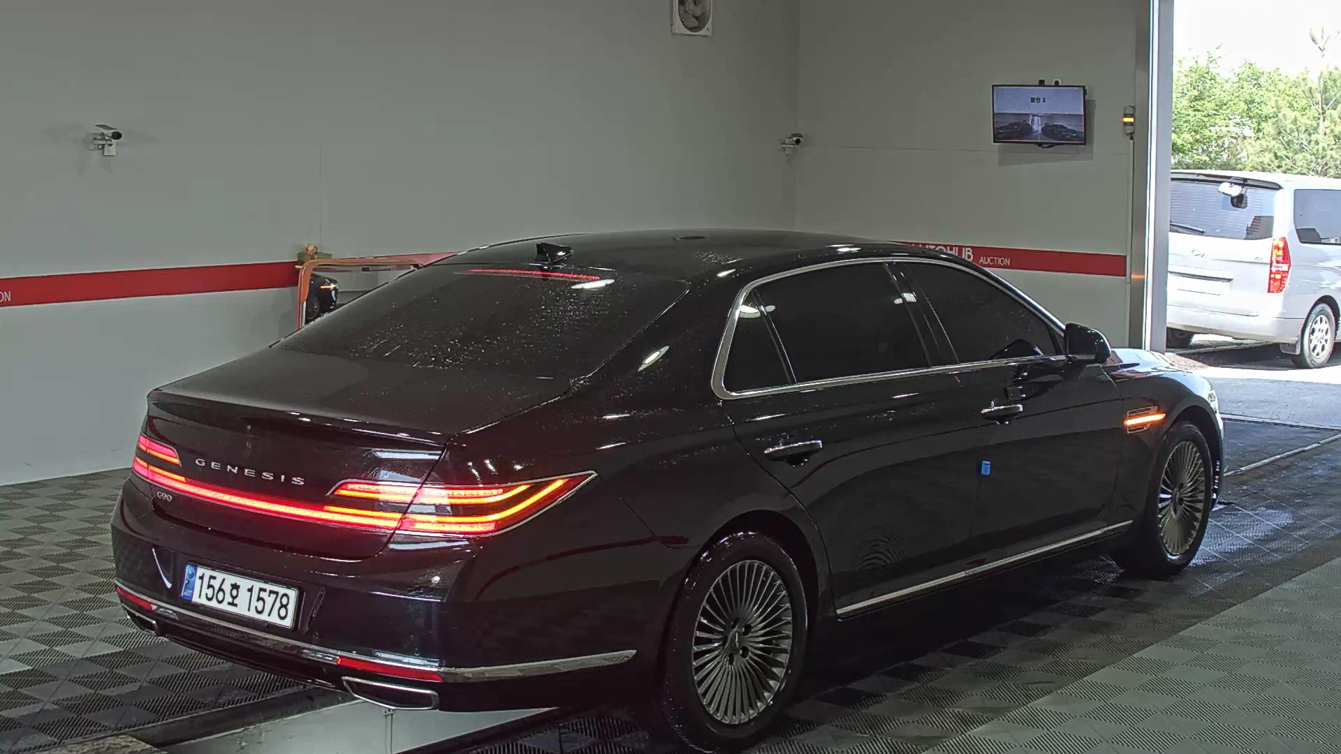 جينسس - G90 (2021)