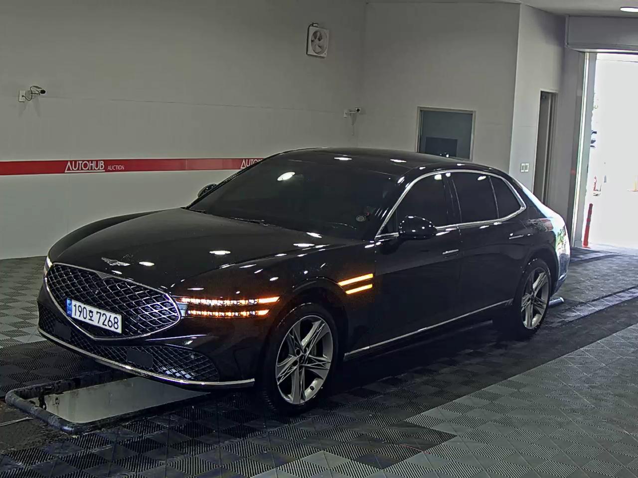 جينسس - G90 (2022)
