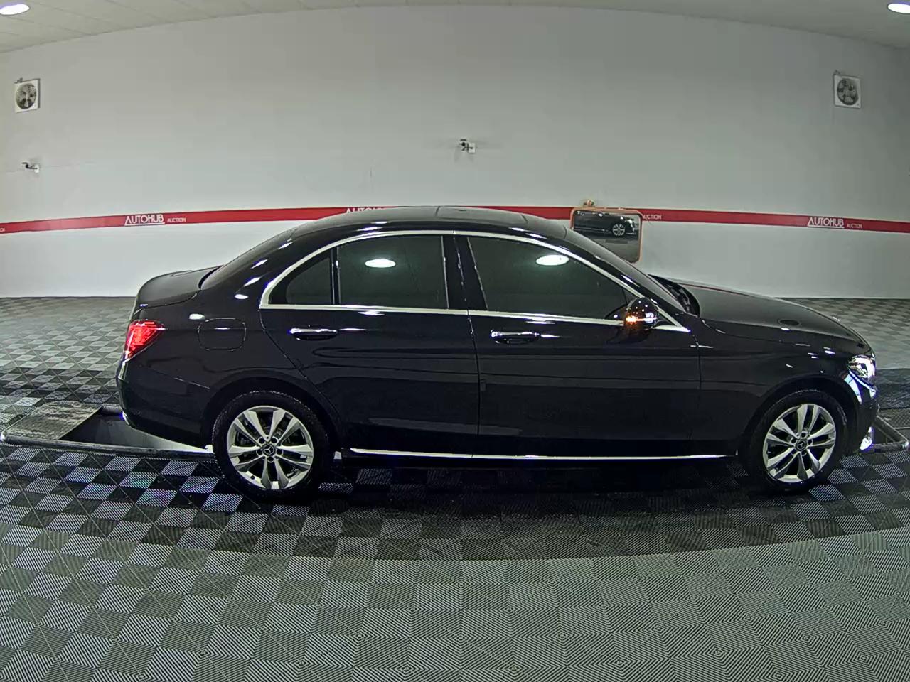 مرسيدس - C-CLASS - Image 3