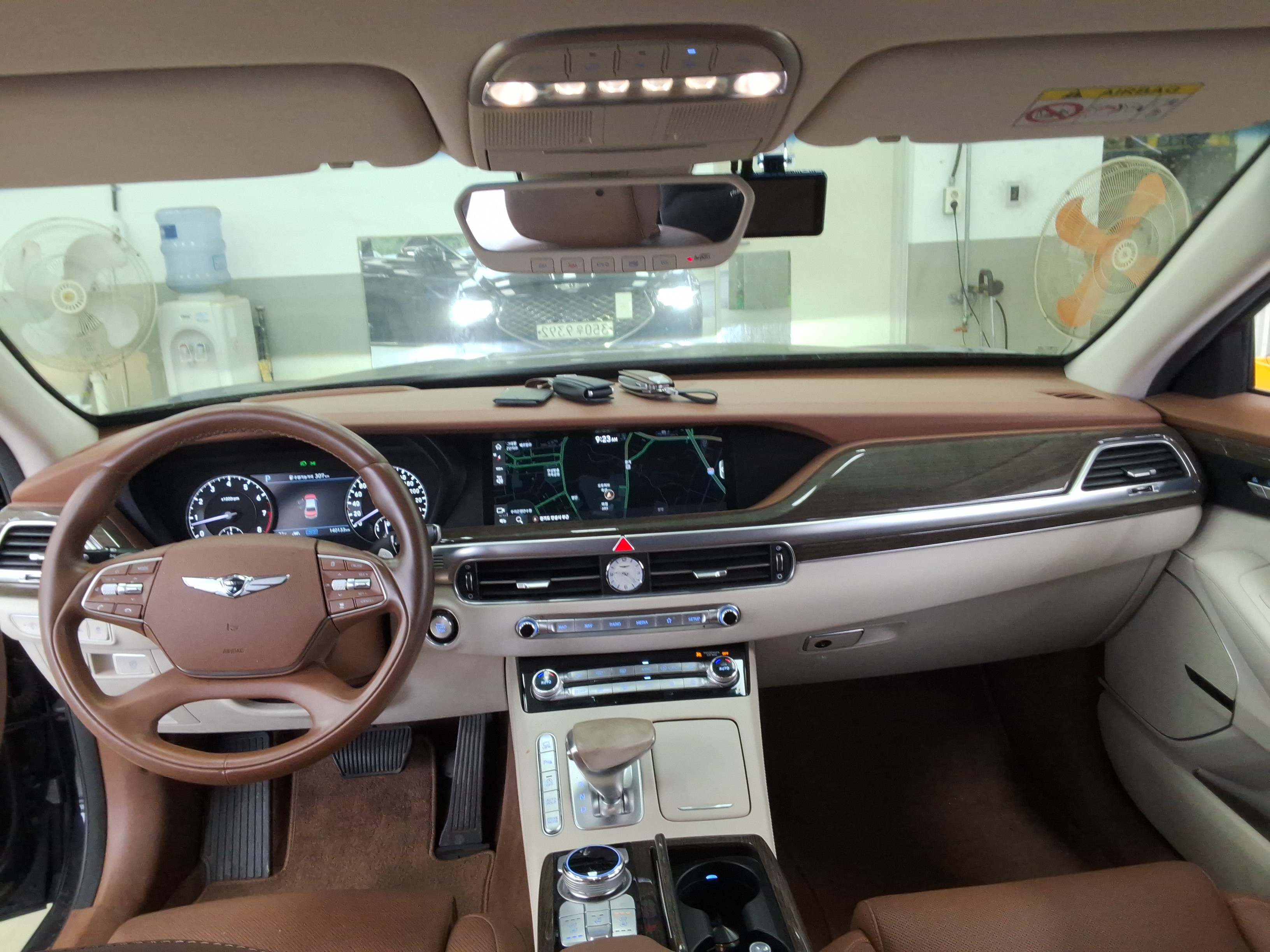 جينسس G90