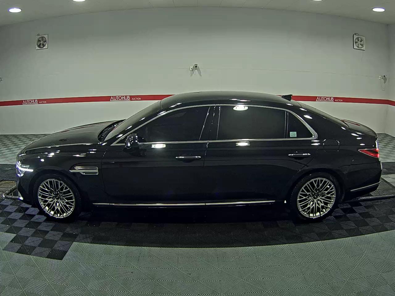 جينسس G90
