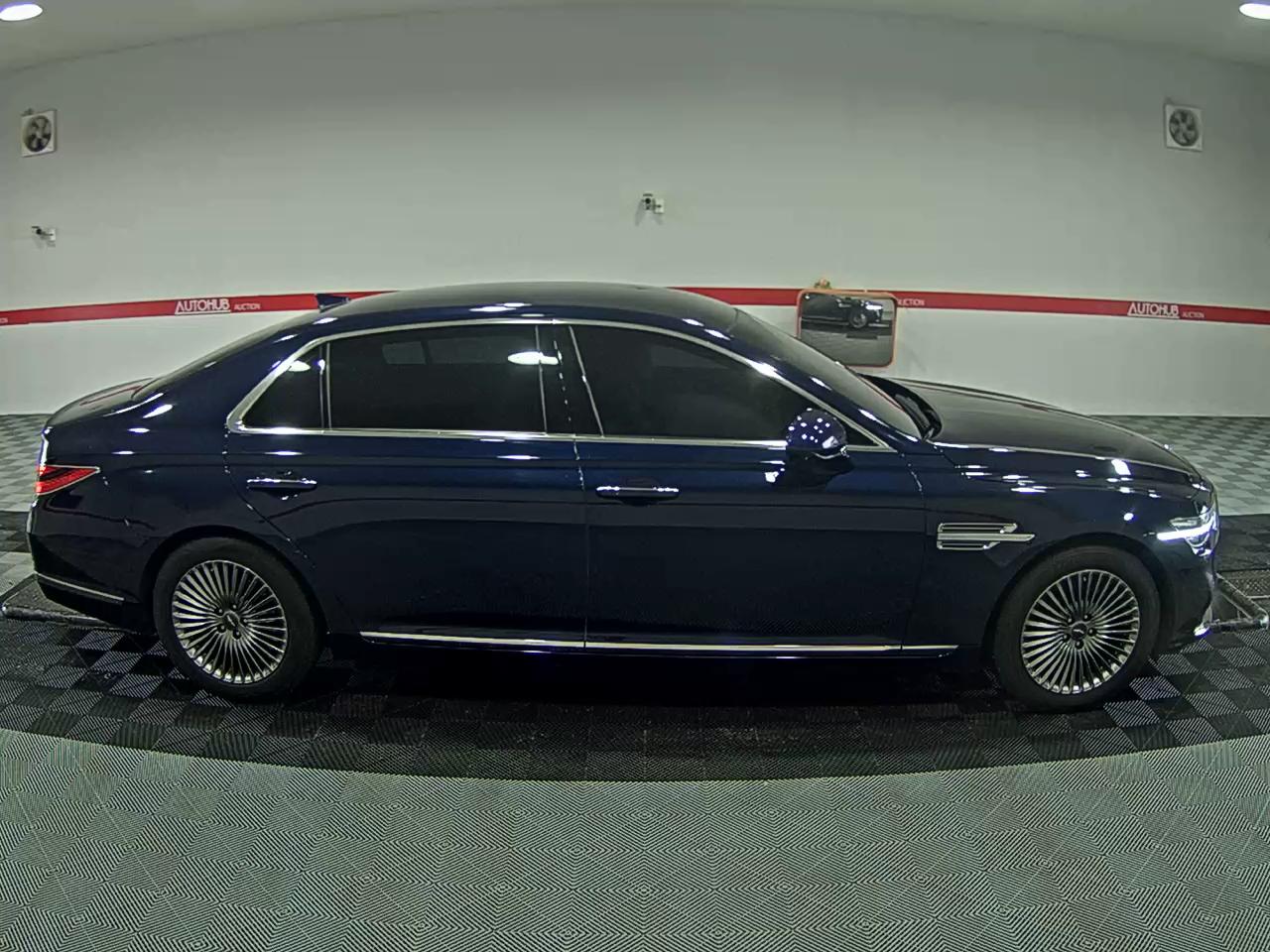 جينسس G90