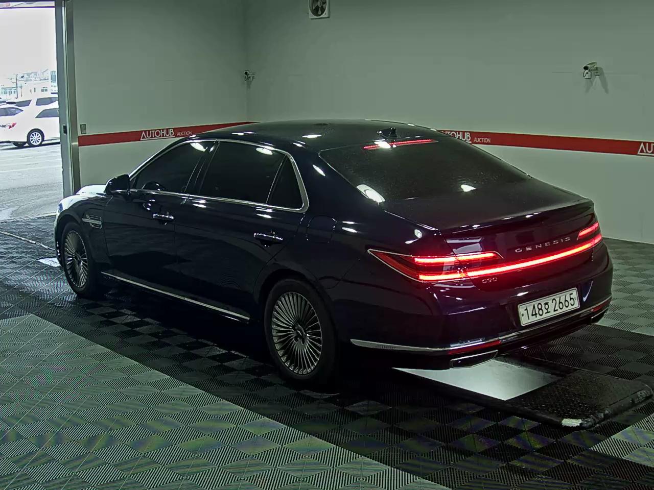جينسس G90