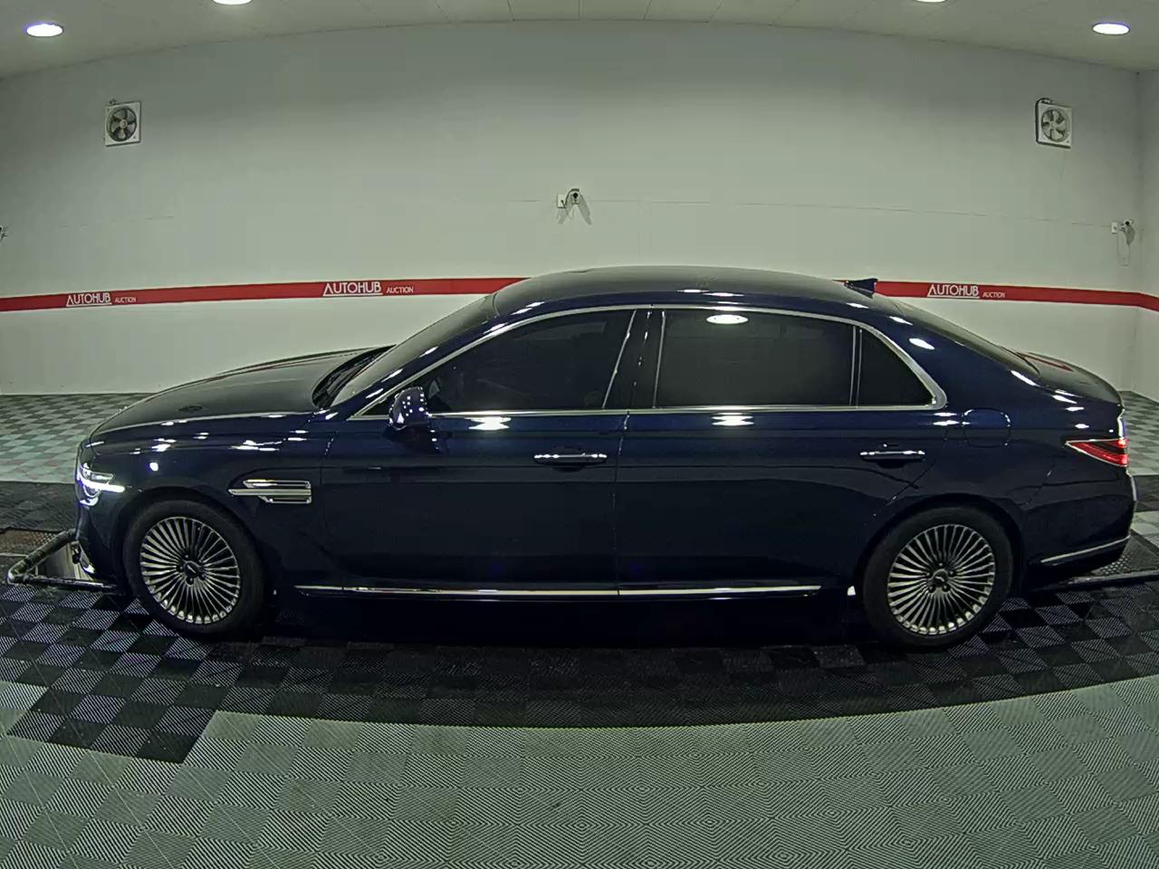 جينسس G90