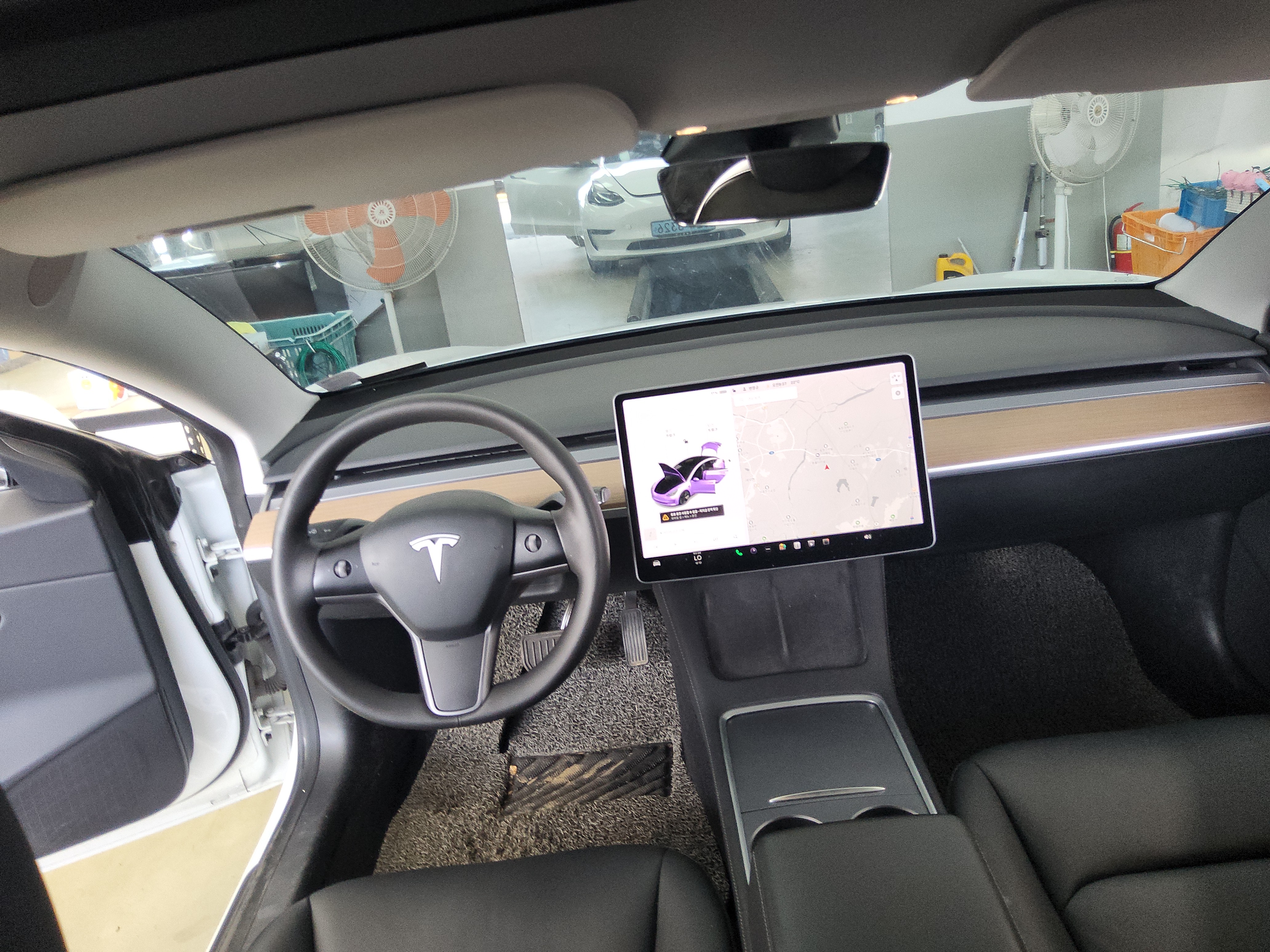تسلا MODEL 3