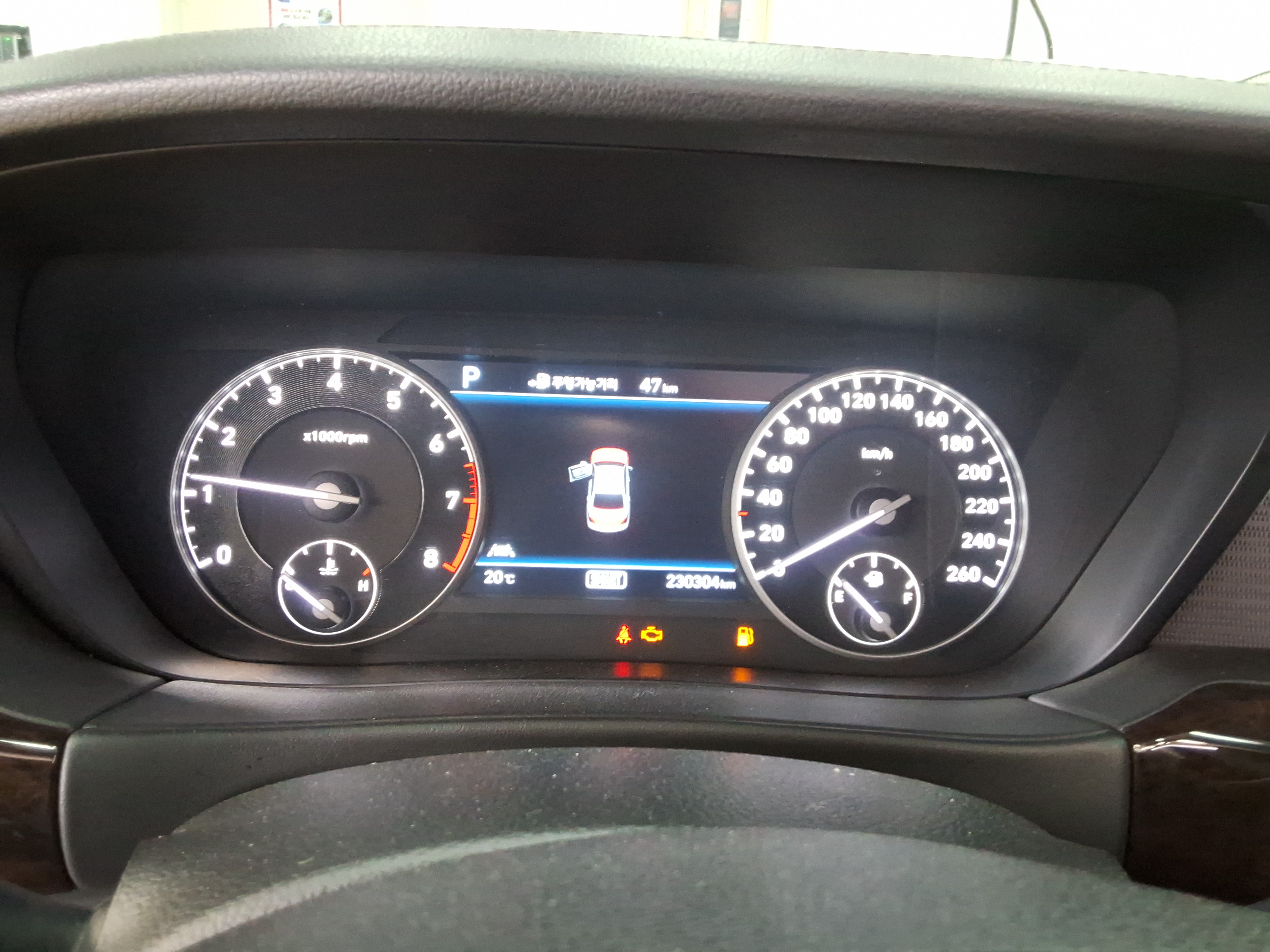 جينسس EQ900