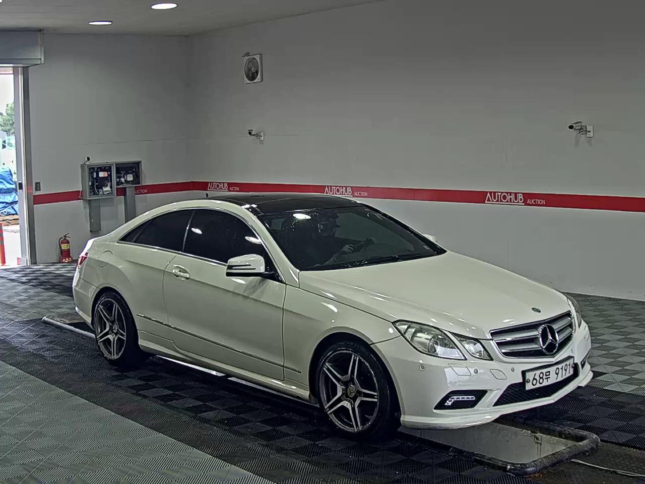 مرسيدس E-CLASS