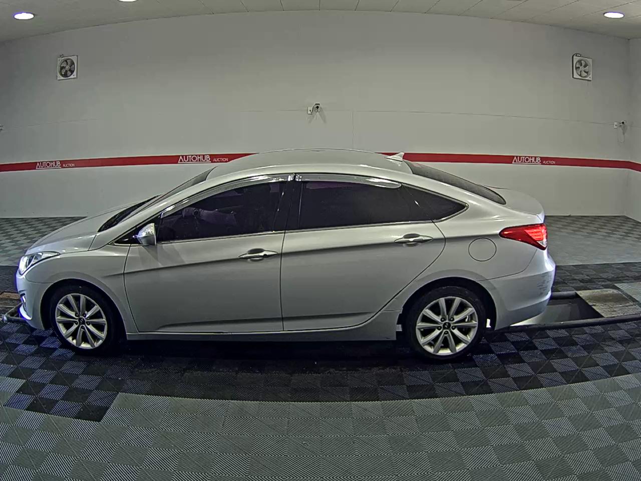 هيونداي i40