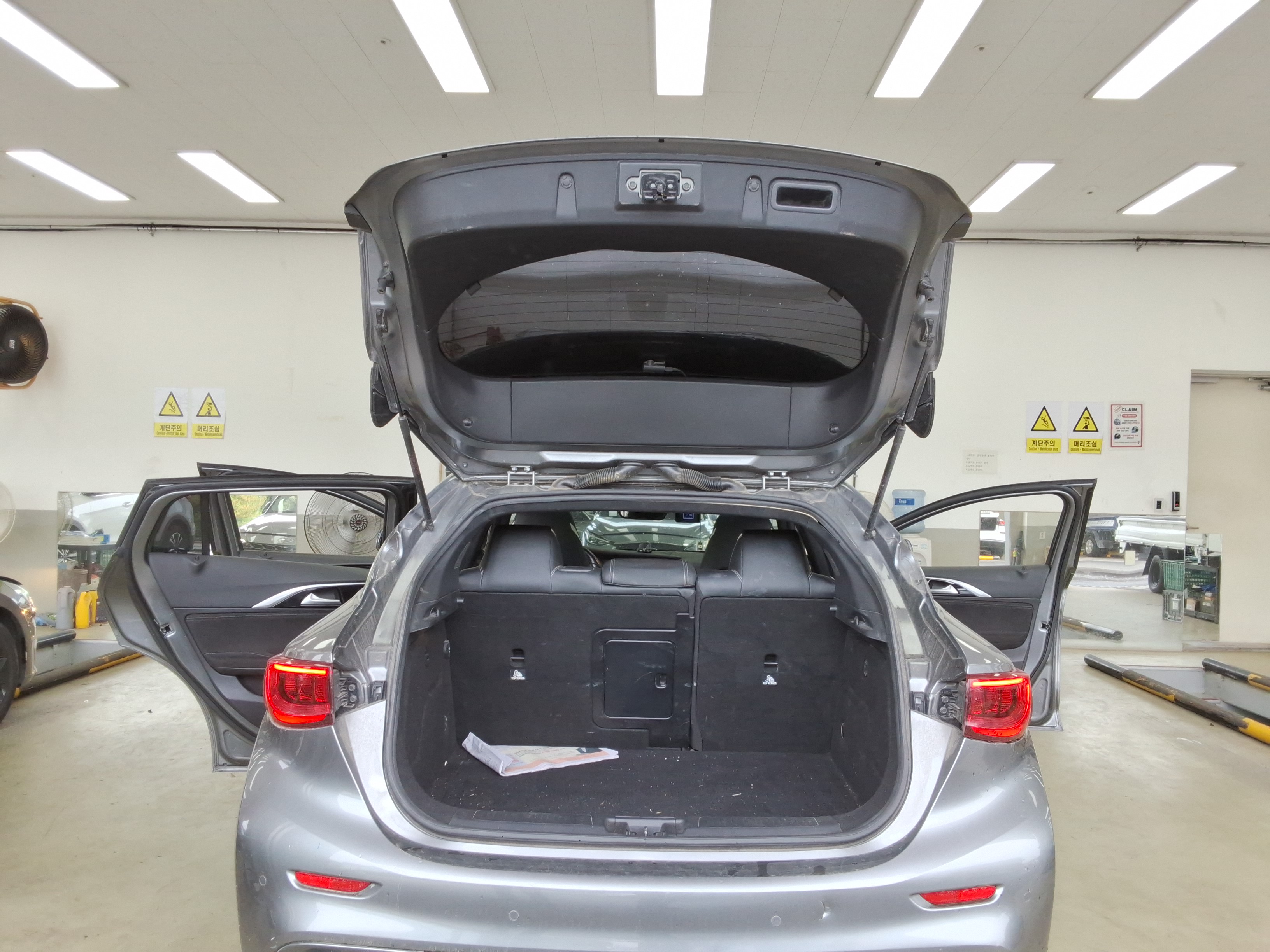 اينفيني Q30