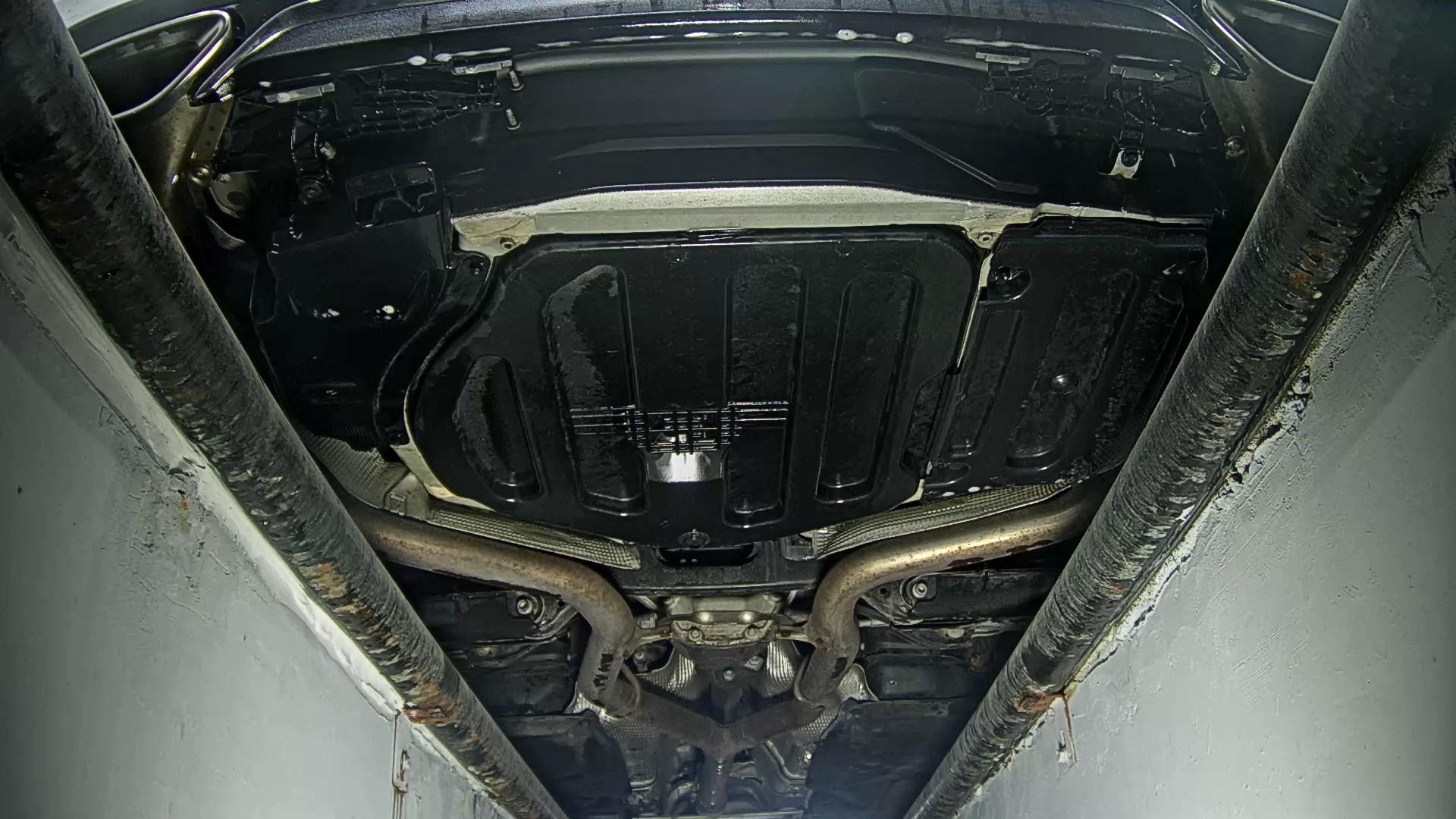 مرسيدس E-CLASS