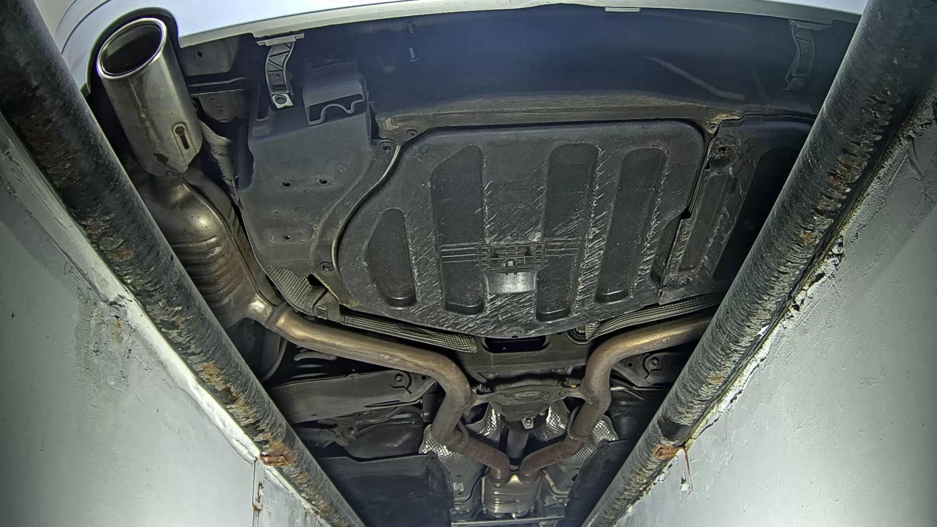 مرسيدس E-CLASS