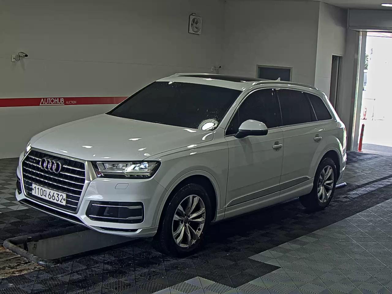 أودي - Q7 (2019)
