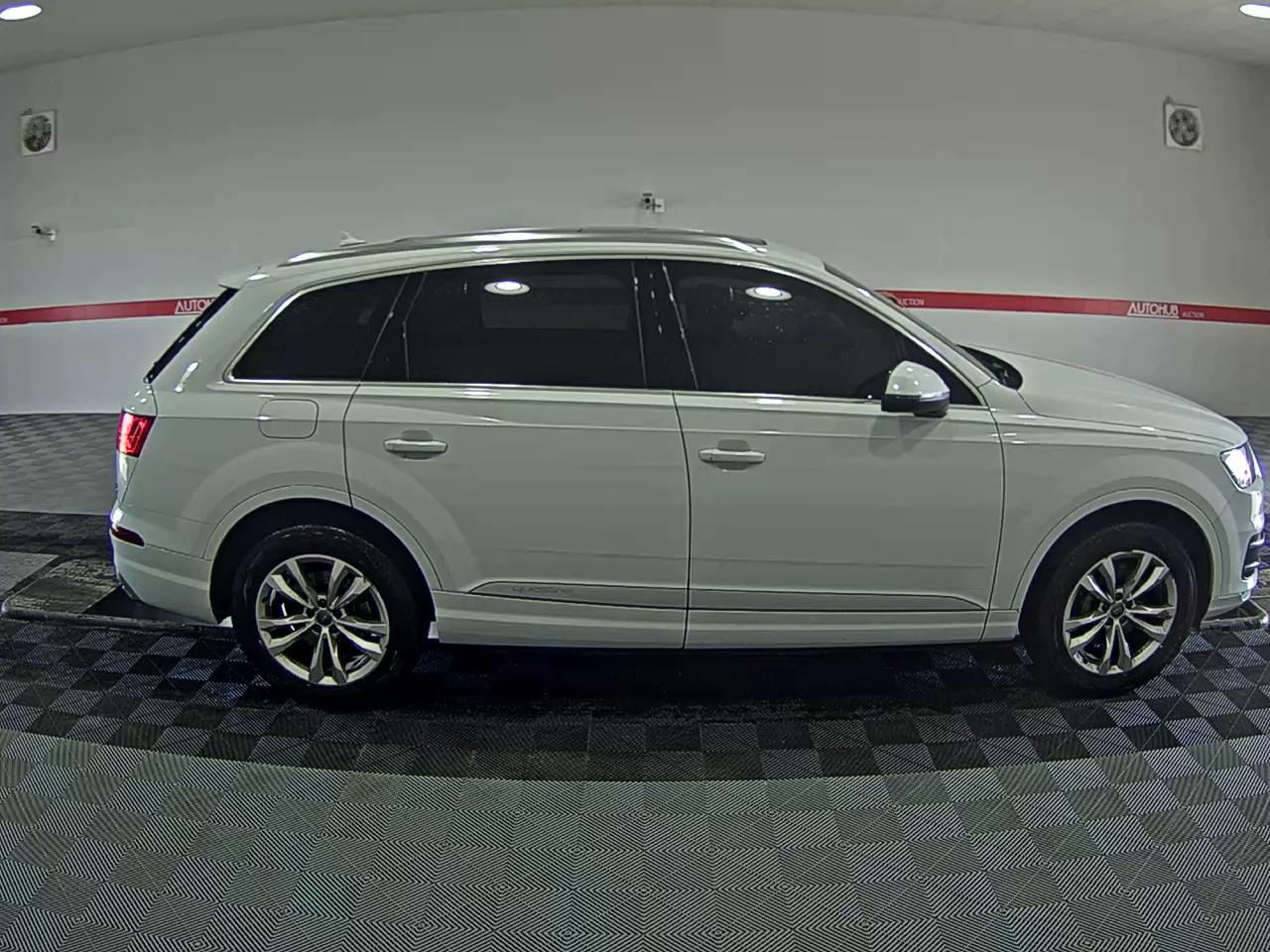 أودي Q7