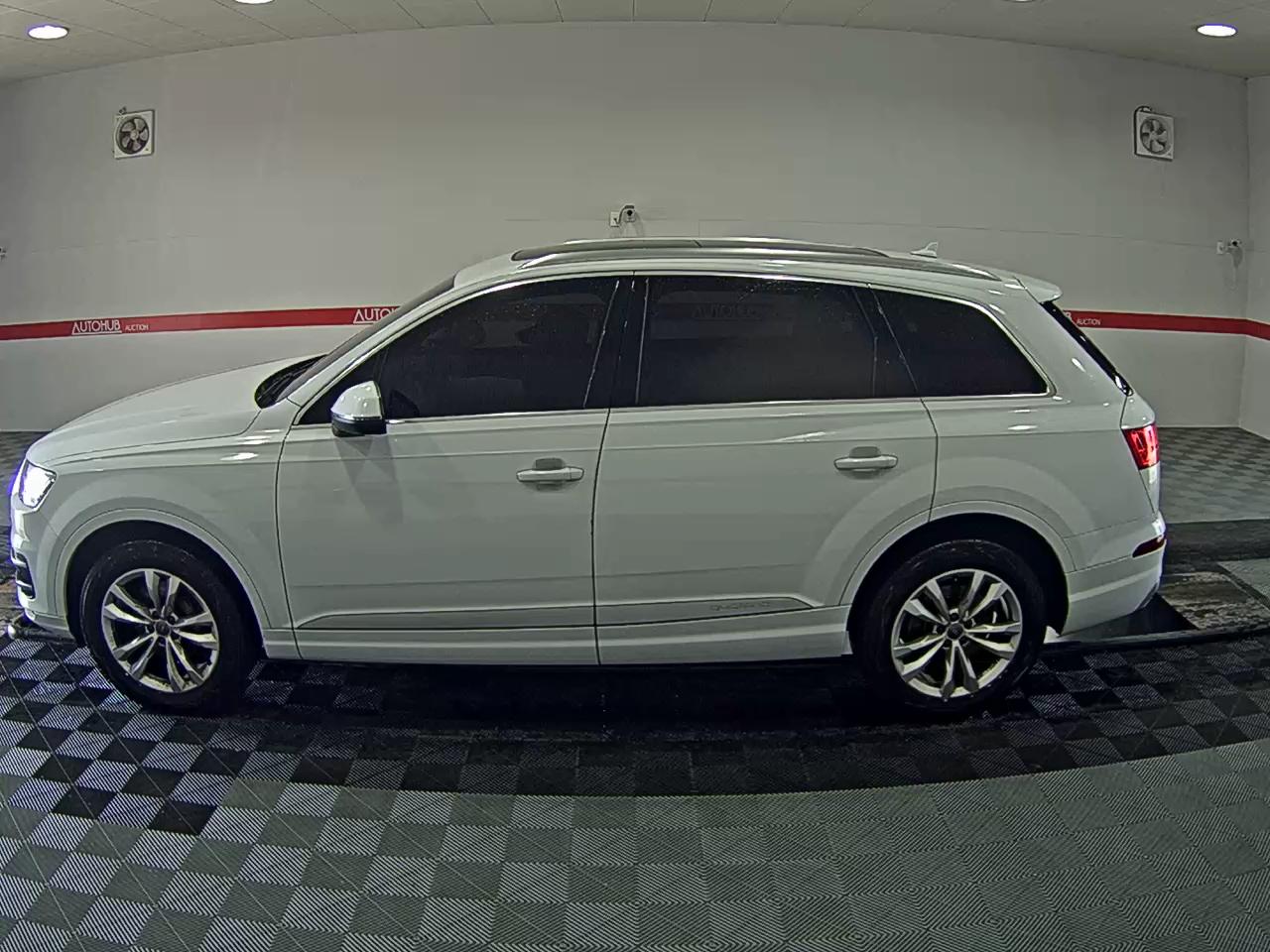 أودي Q7