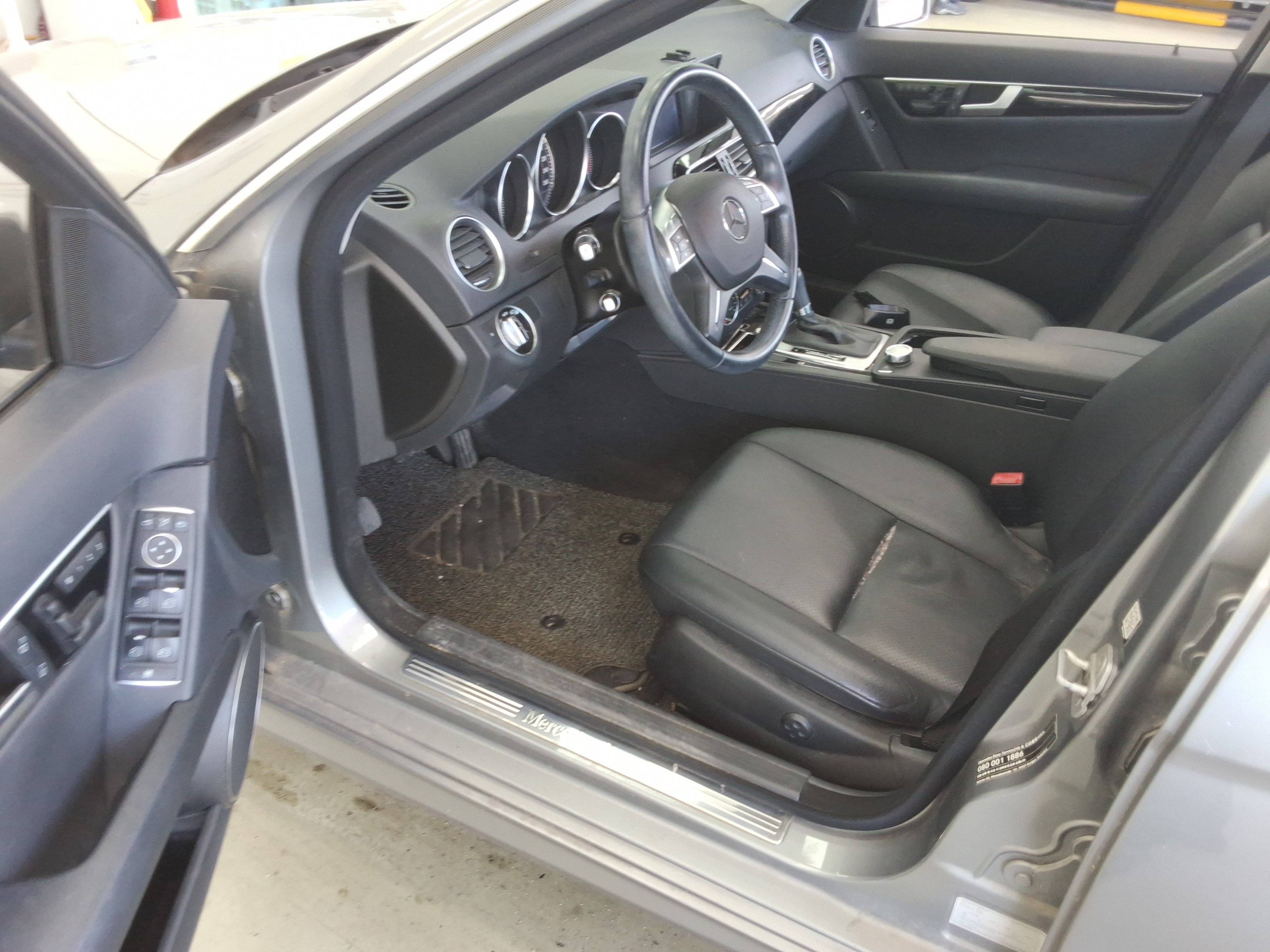 مرسيدس C-CLASS