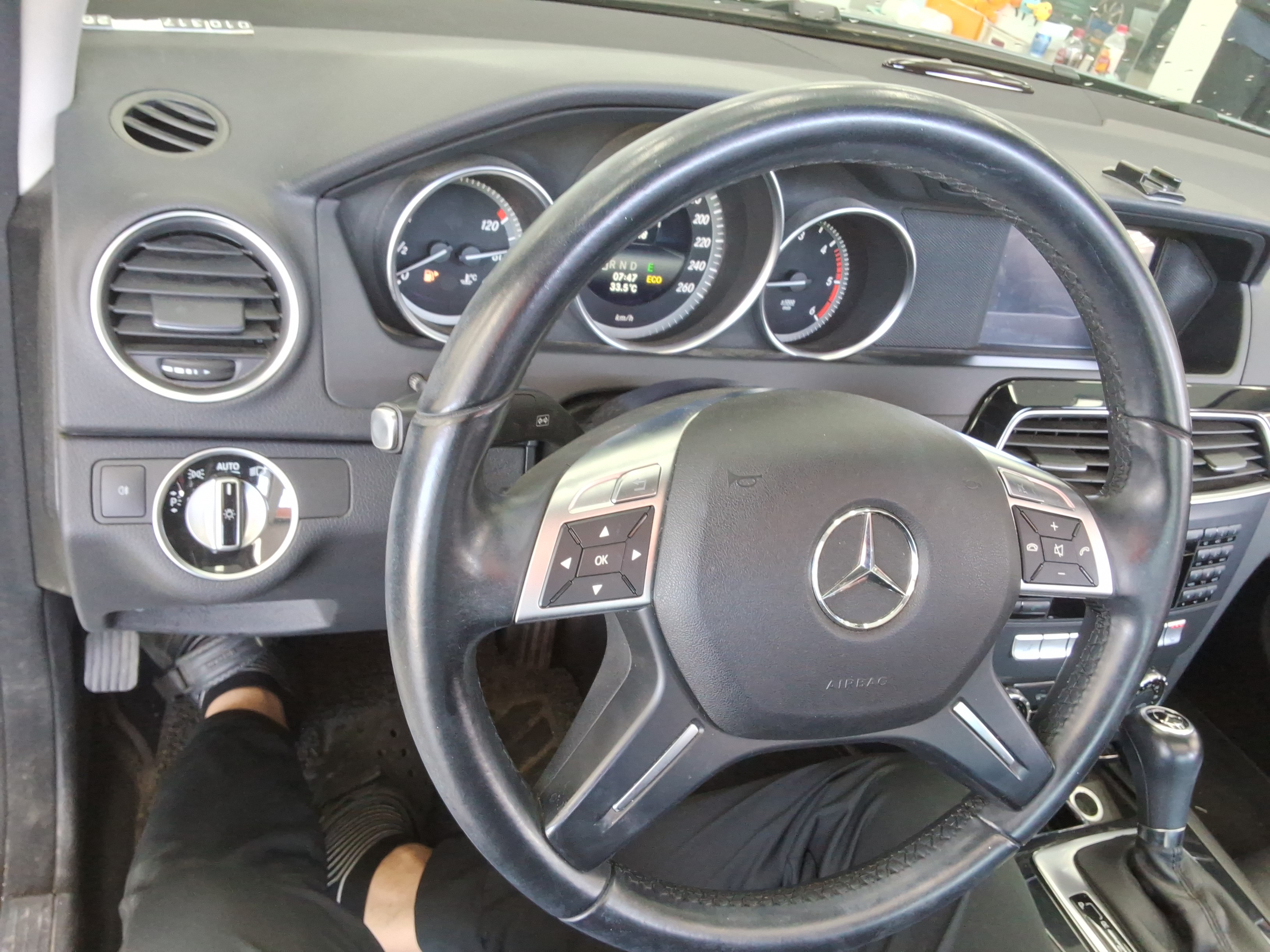 مرسيدس C-CLASS