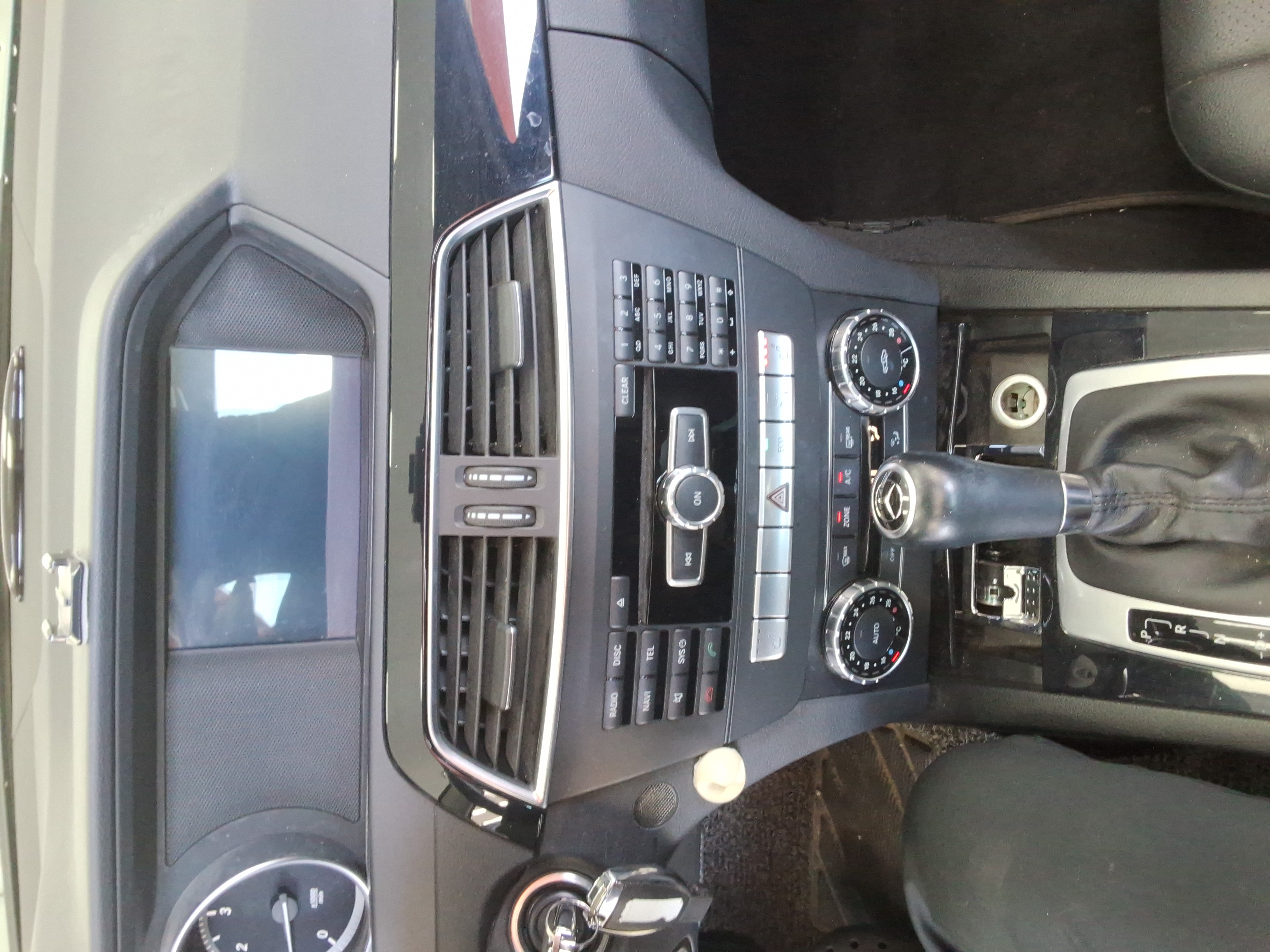 مرسيدس C-CLASS