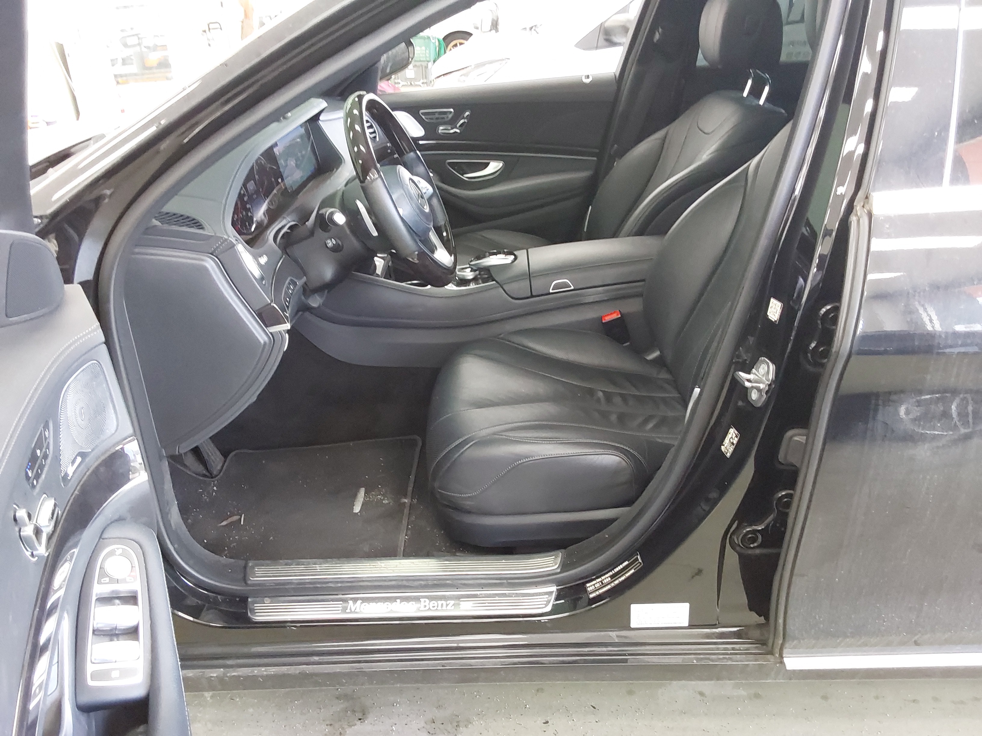 مرسيدس S-CLASS