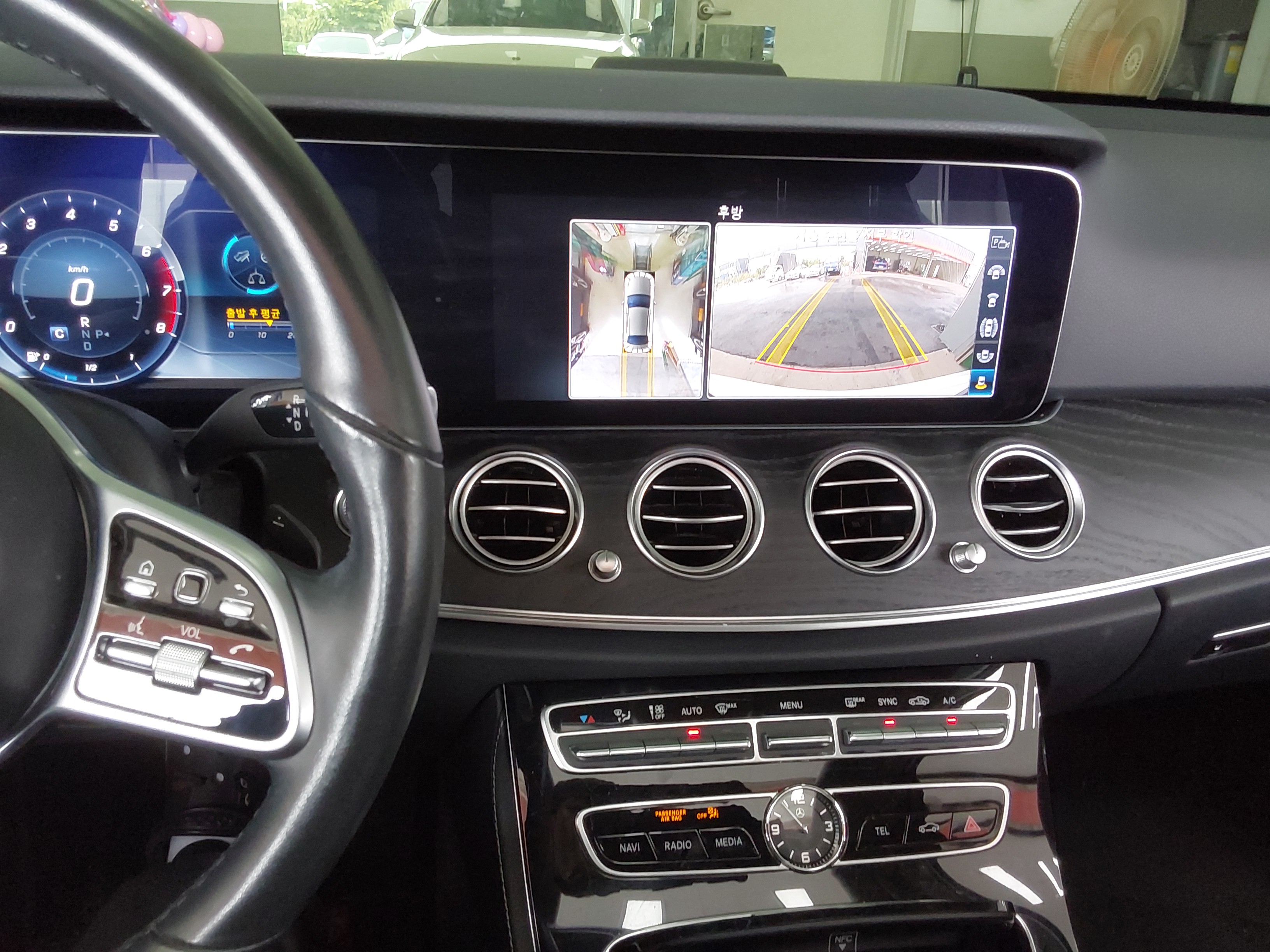 مرسيدس E-CLASS