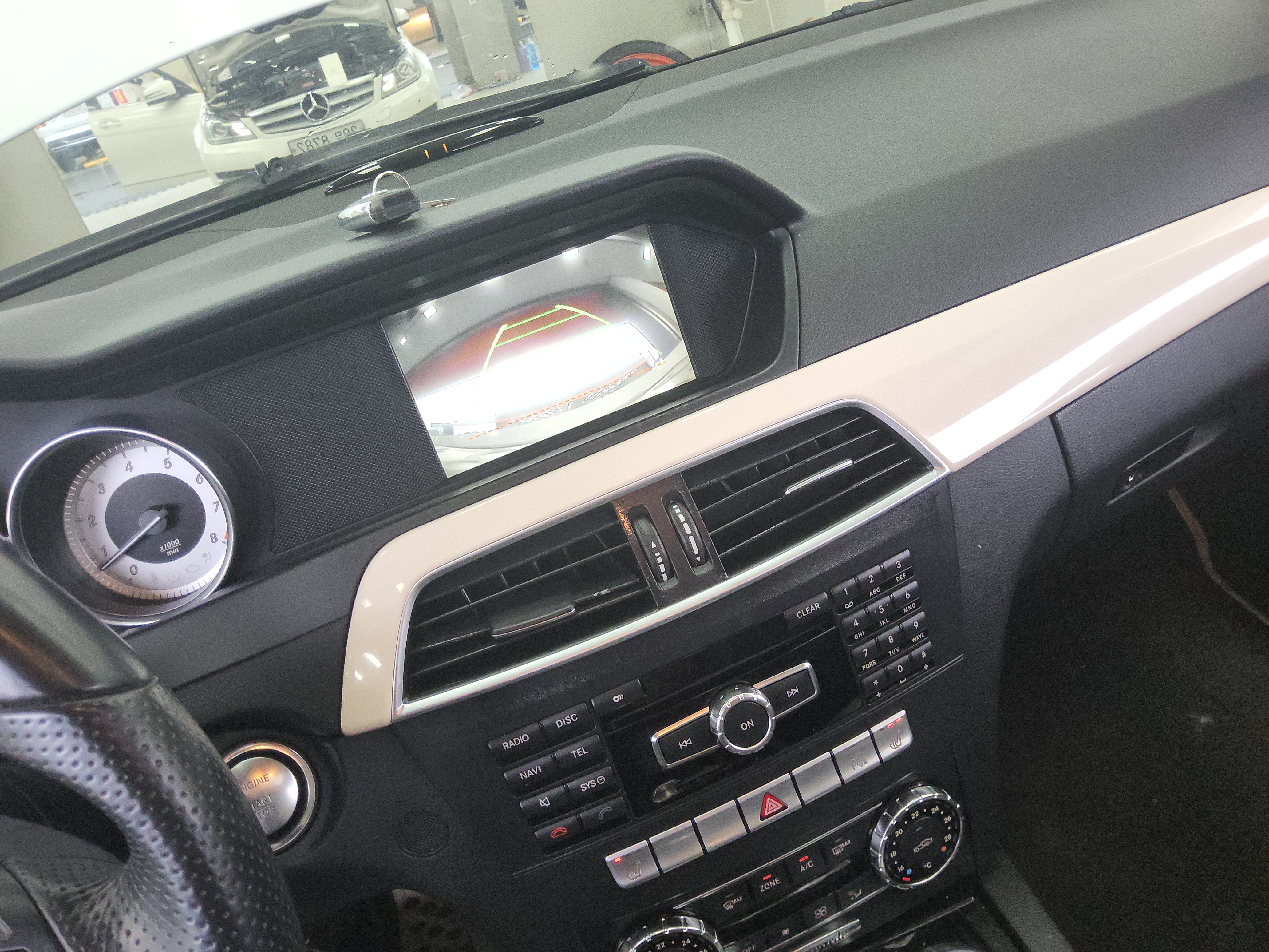 مرسيدس C-CLASS