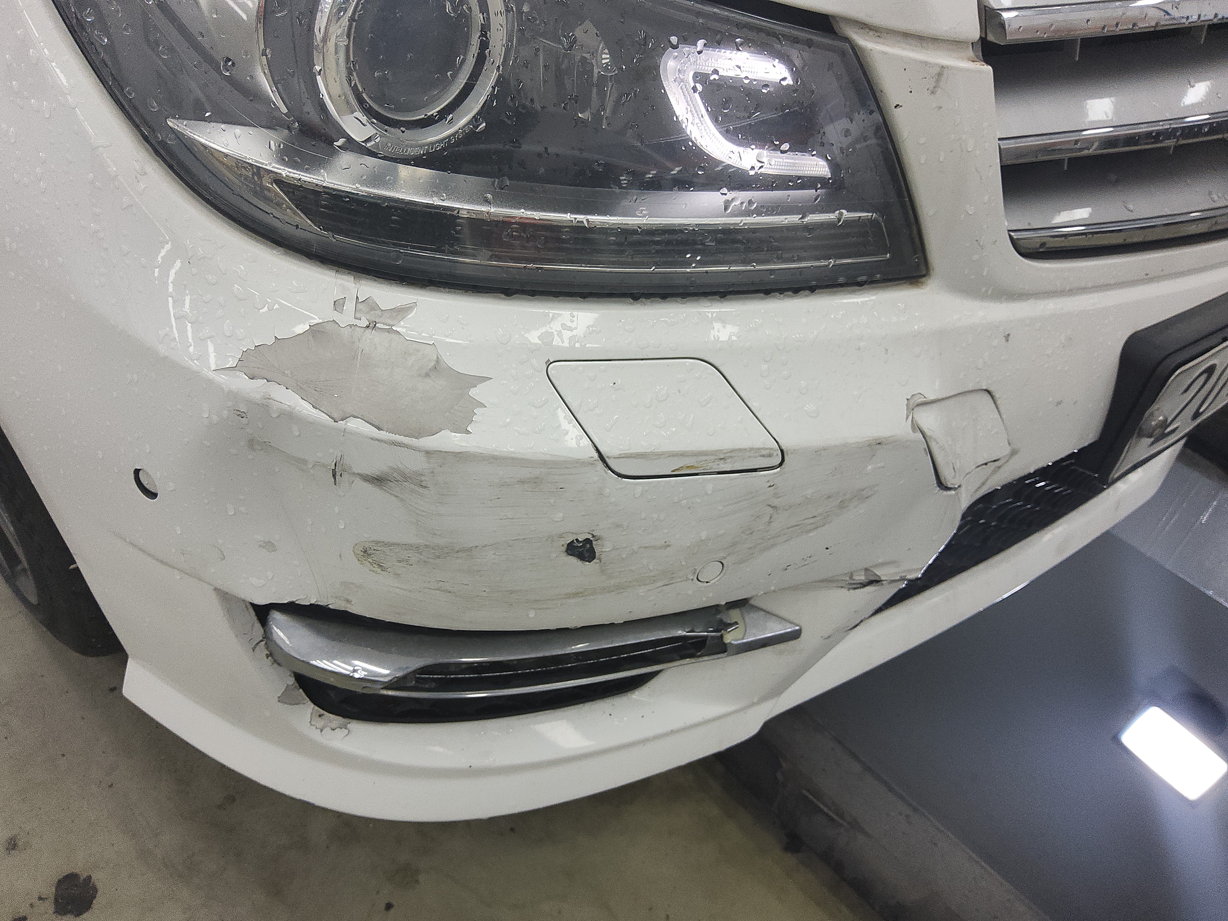 مرسيدس C-CLASS