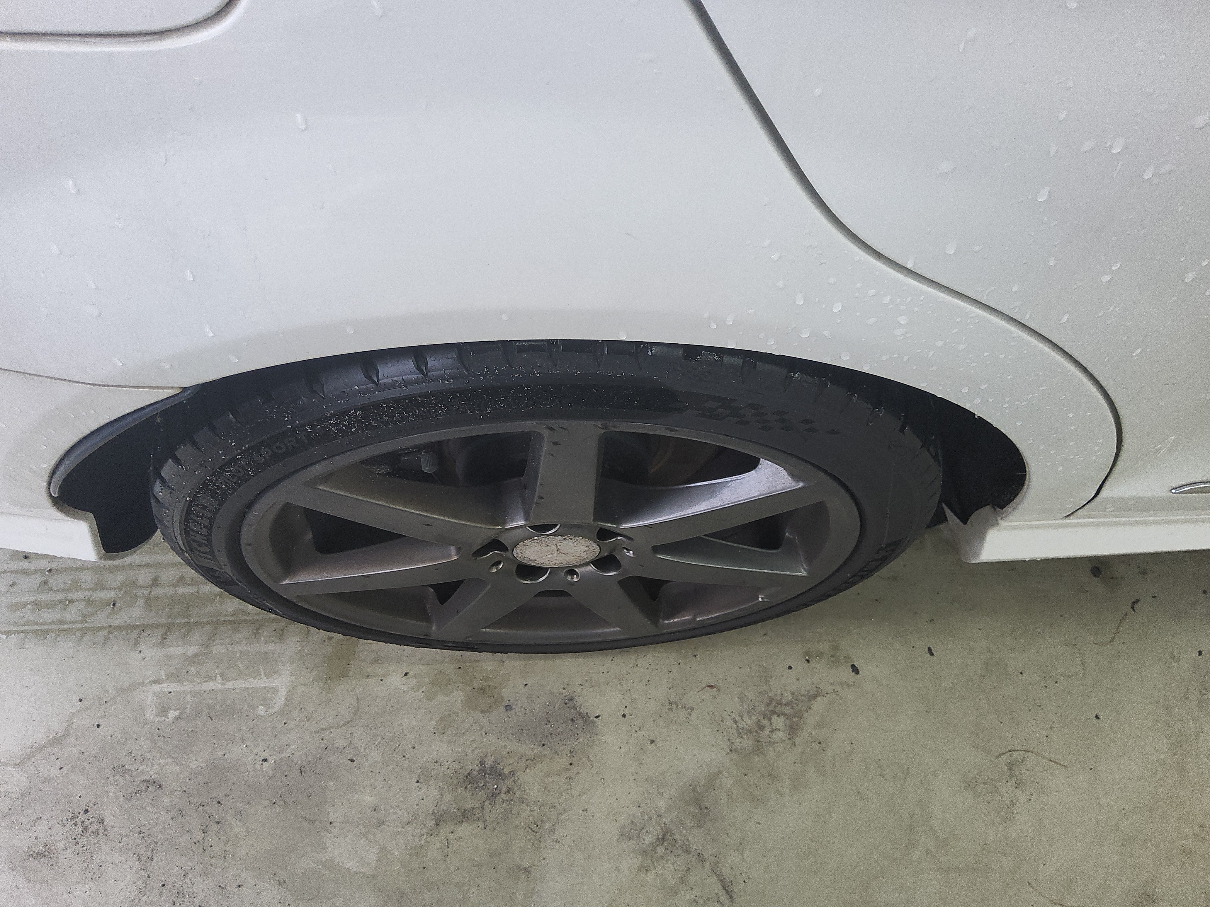 مرسيدس C-CLASS