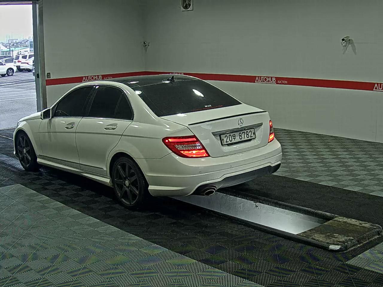 مرسيدس C-CLASS