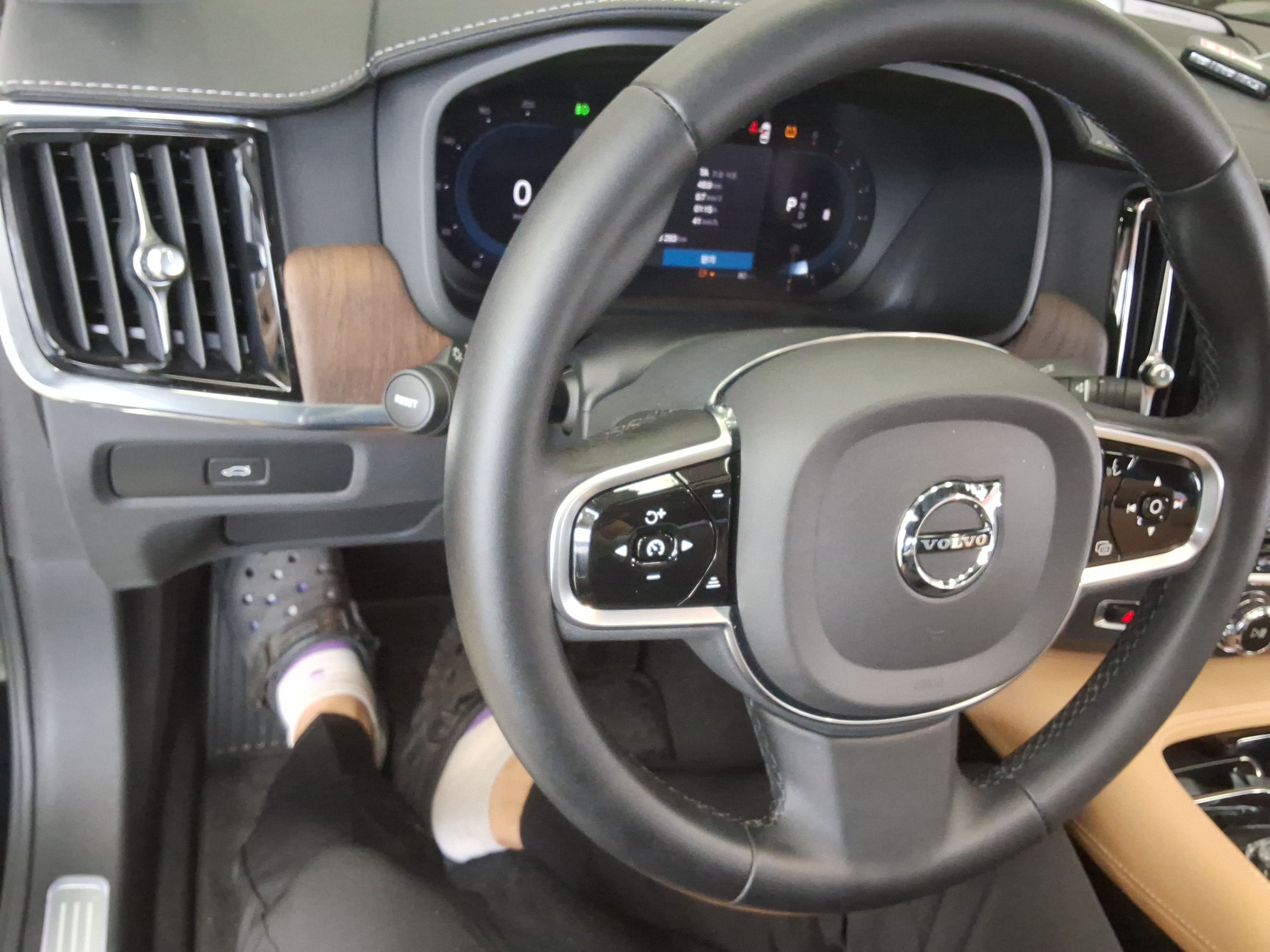 فولفو S90