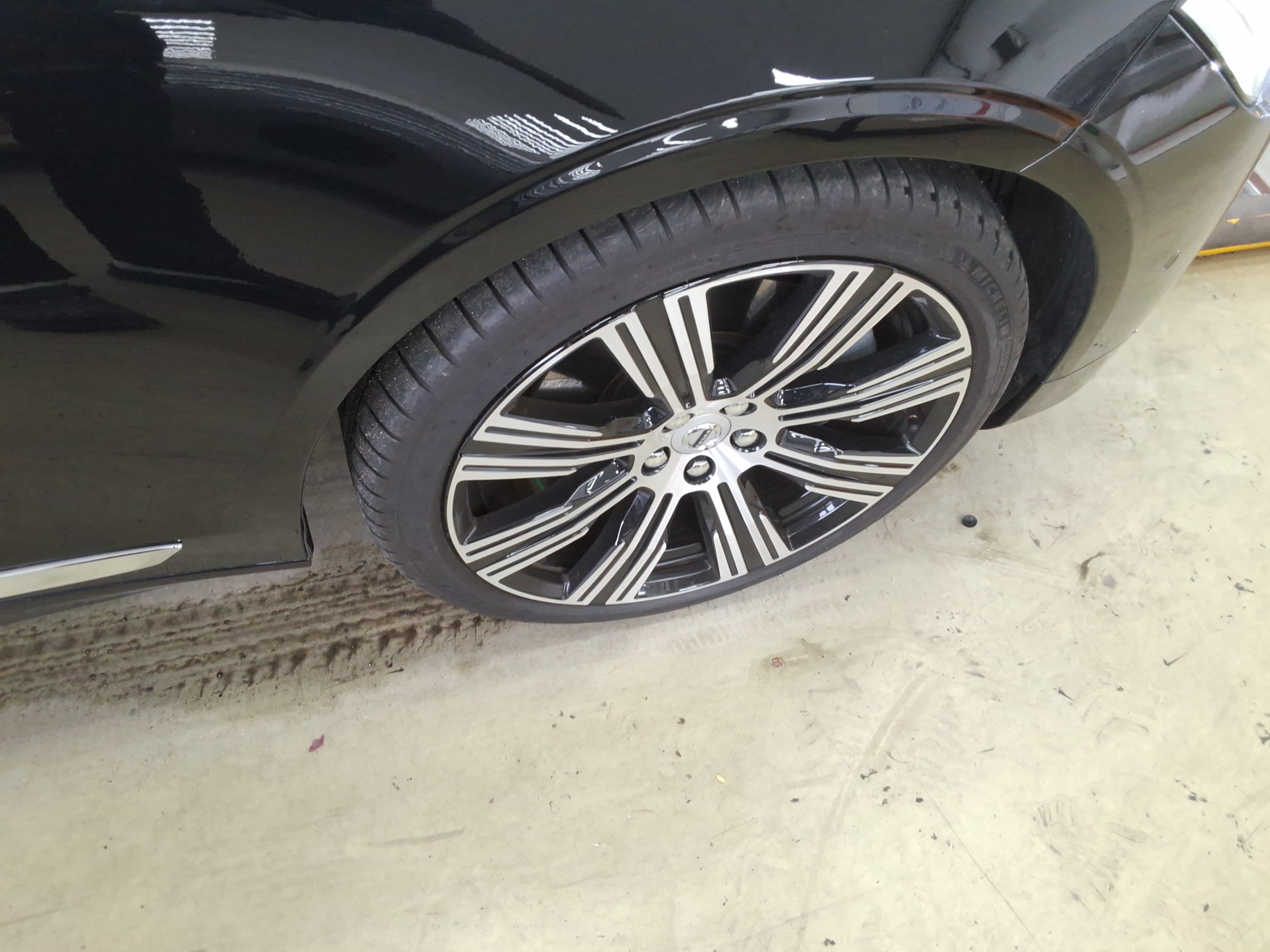 فولفو S90