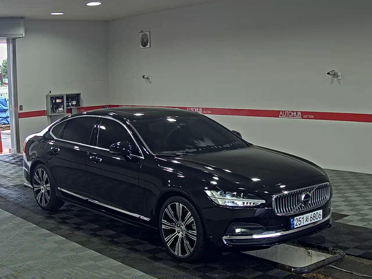 فولفو S90