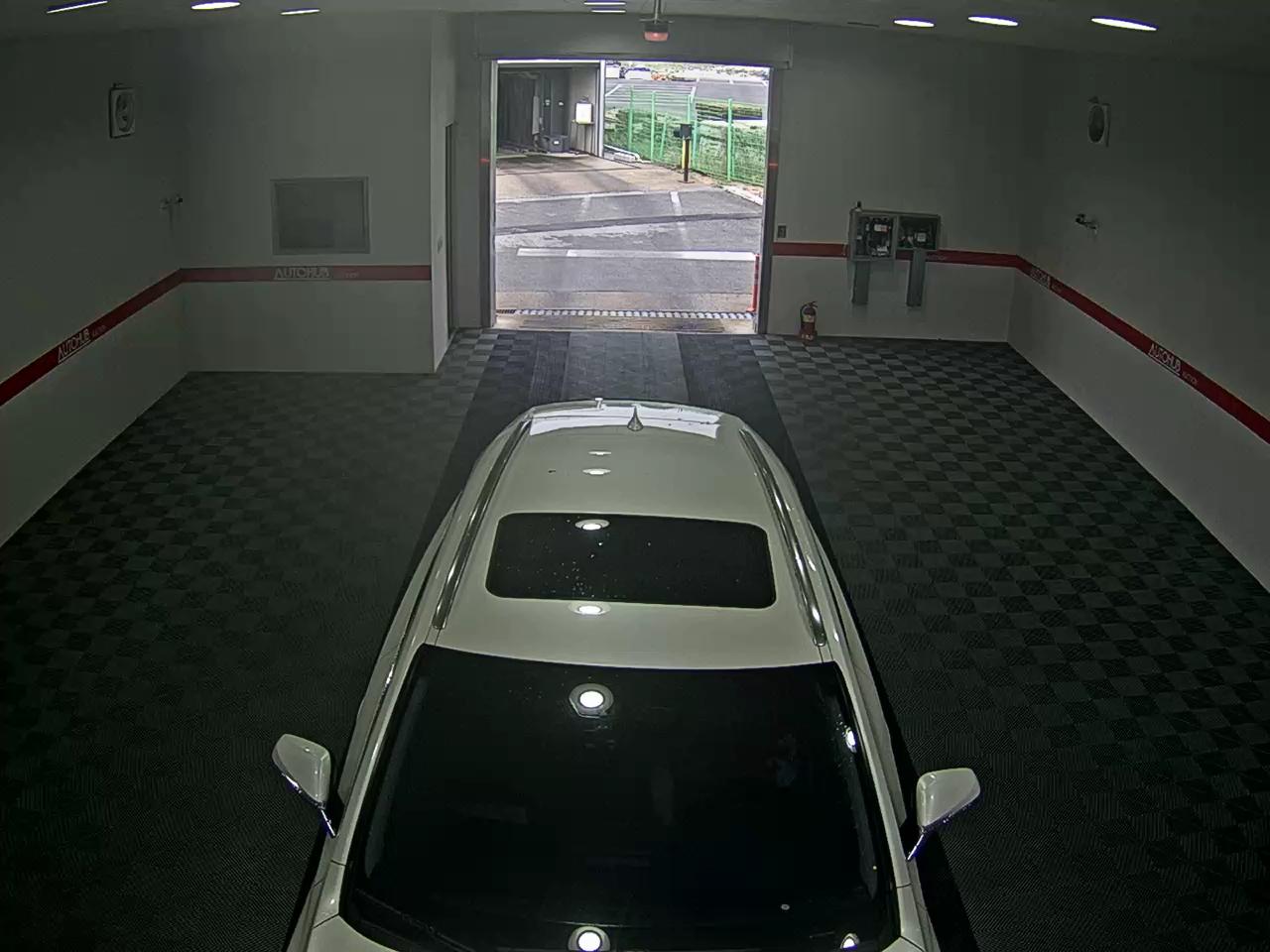 لكسز NX300h