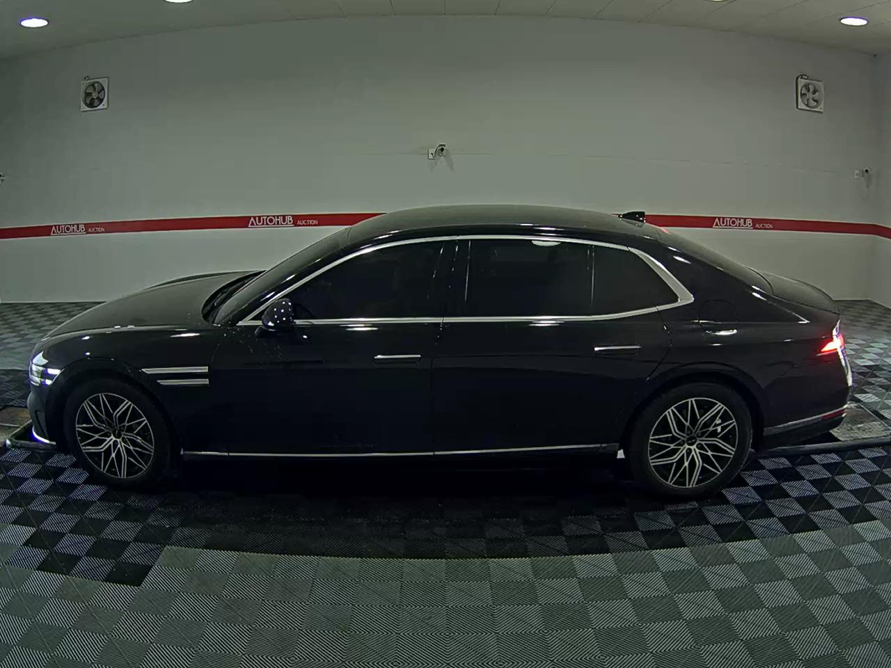 جينسس G90
