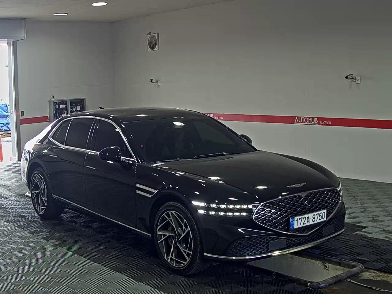 جينسس G90