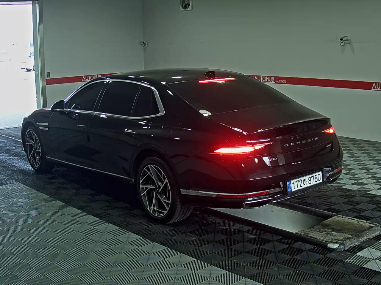 جينسس G90