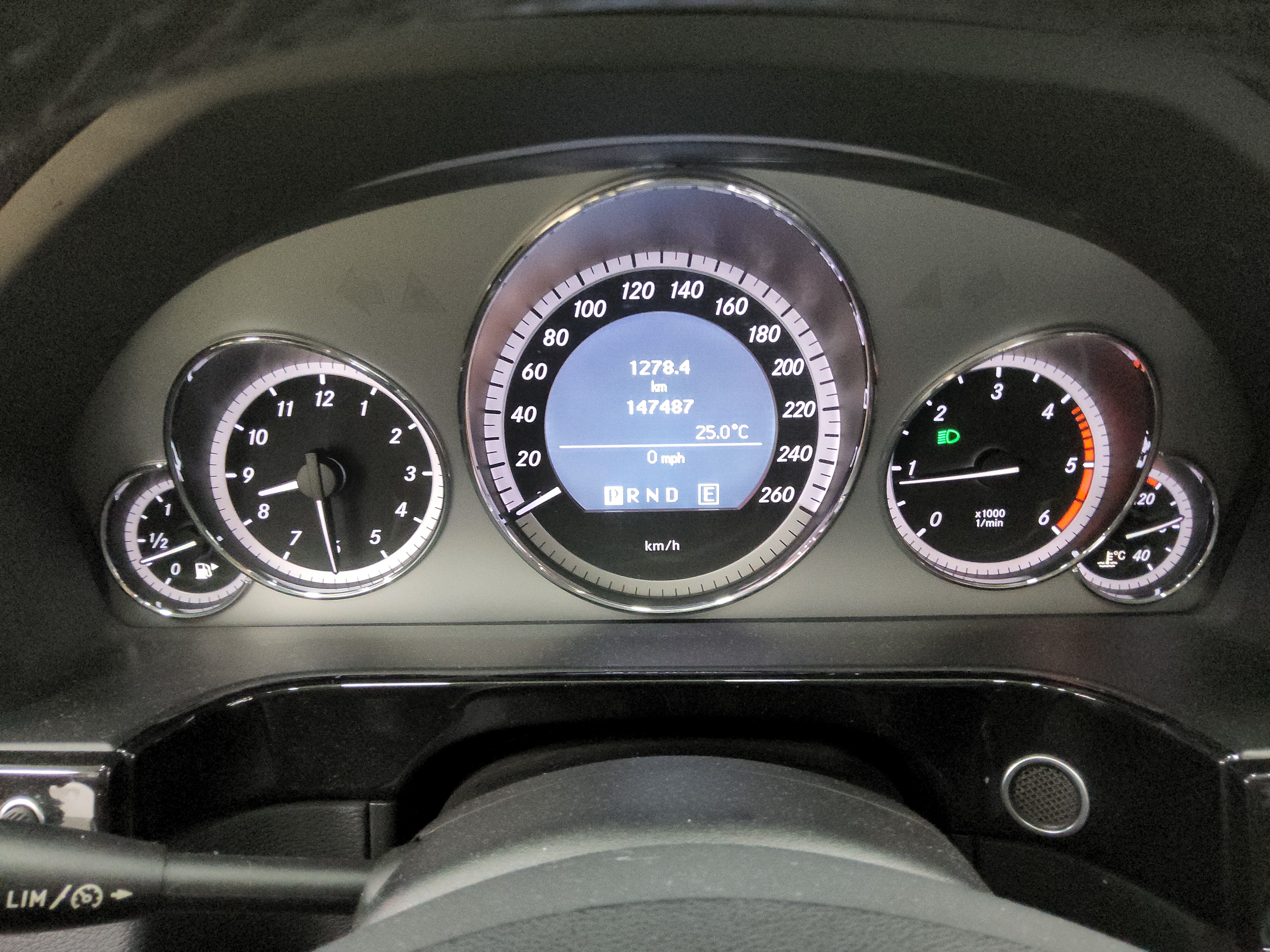 مرسيدس E-CLASS