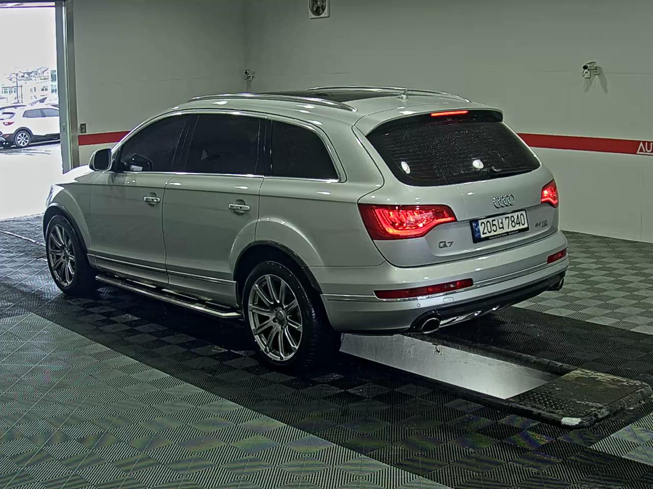 أودي Q7
