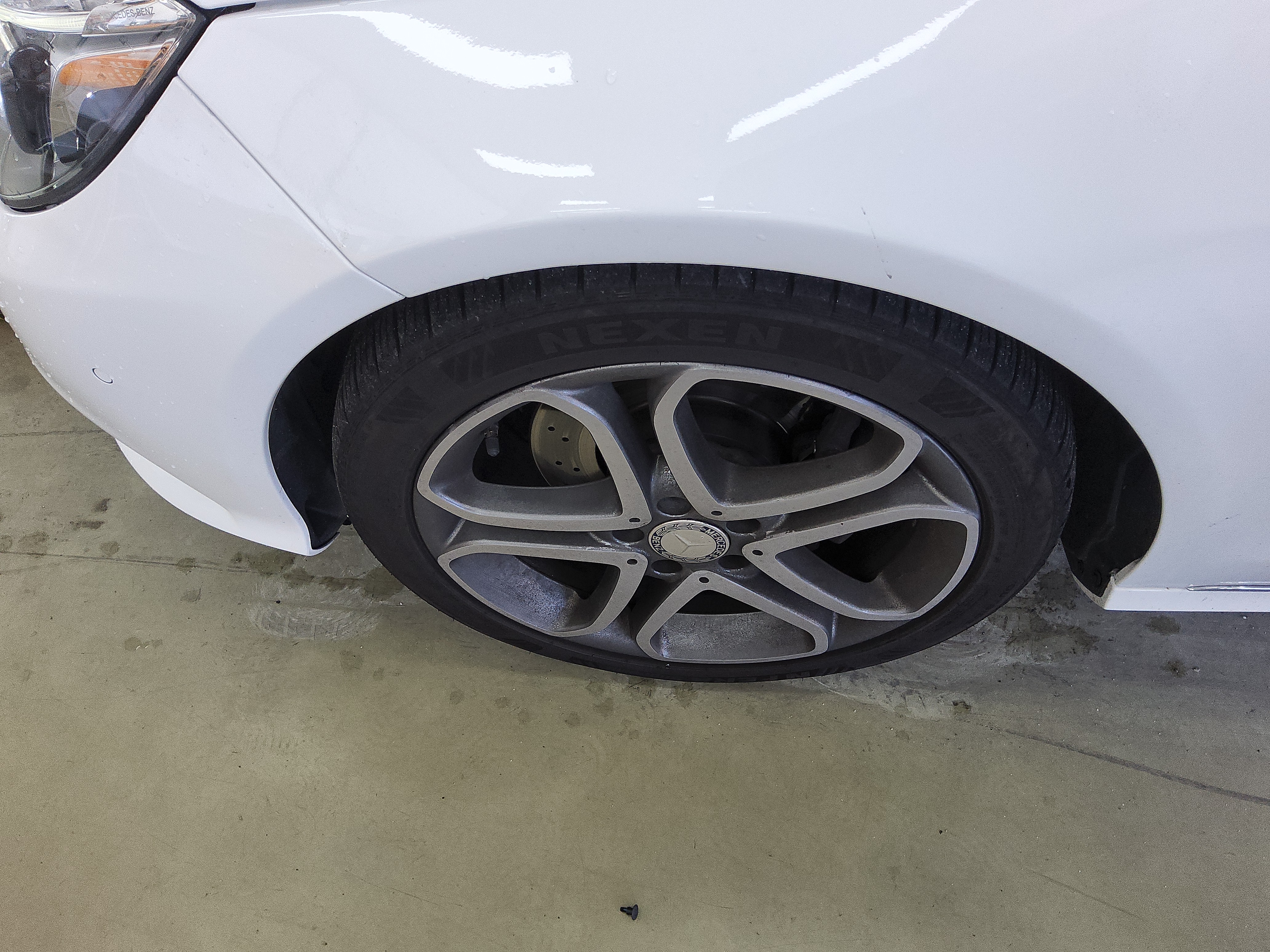 مرسيدس E-CLASS