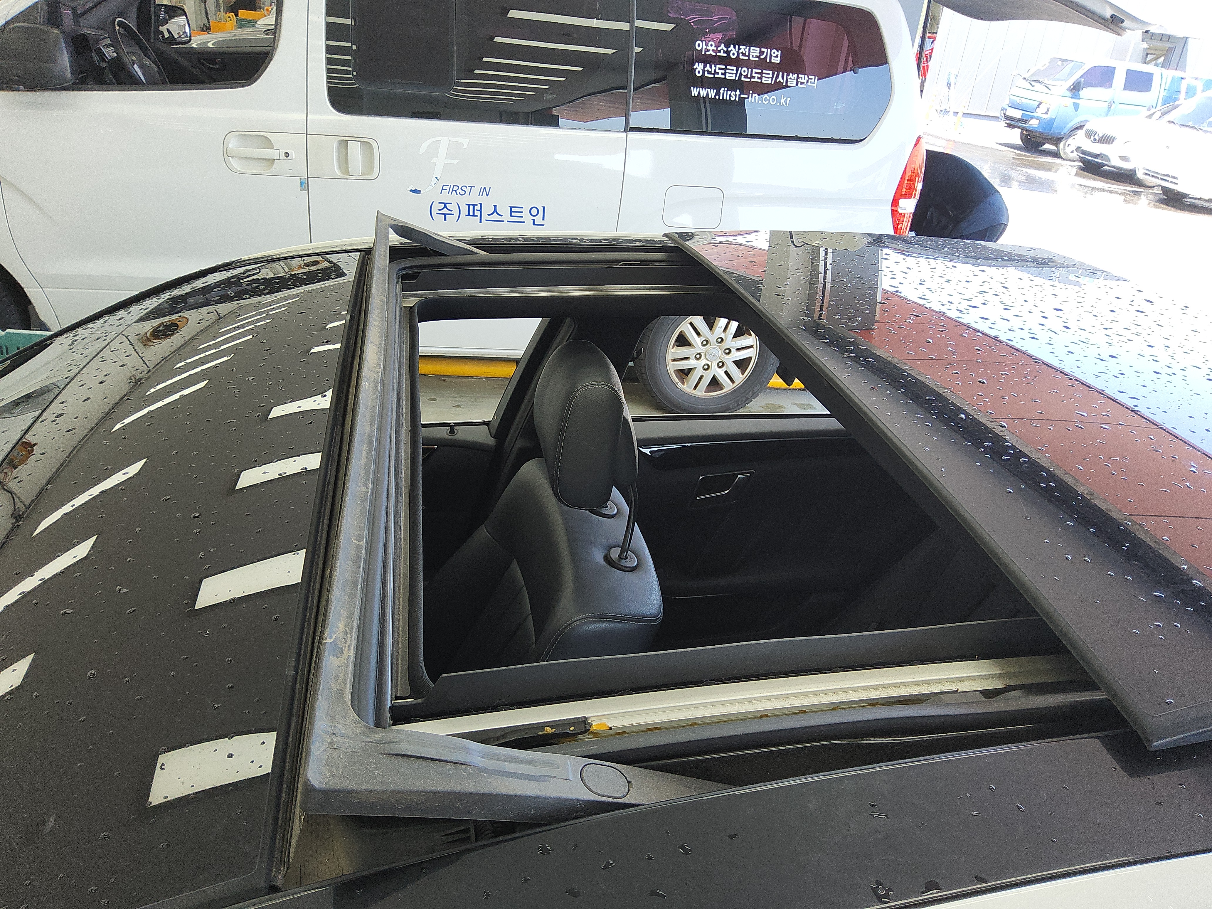 مرسيدس E-CLASS