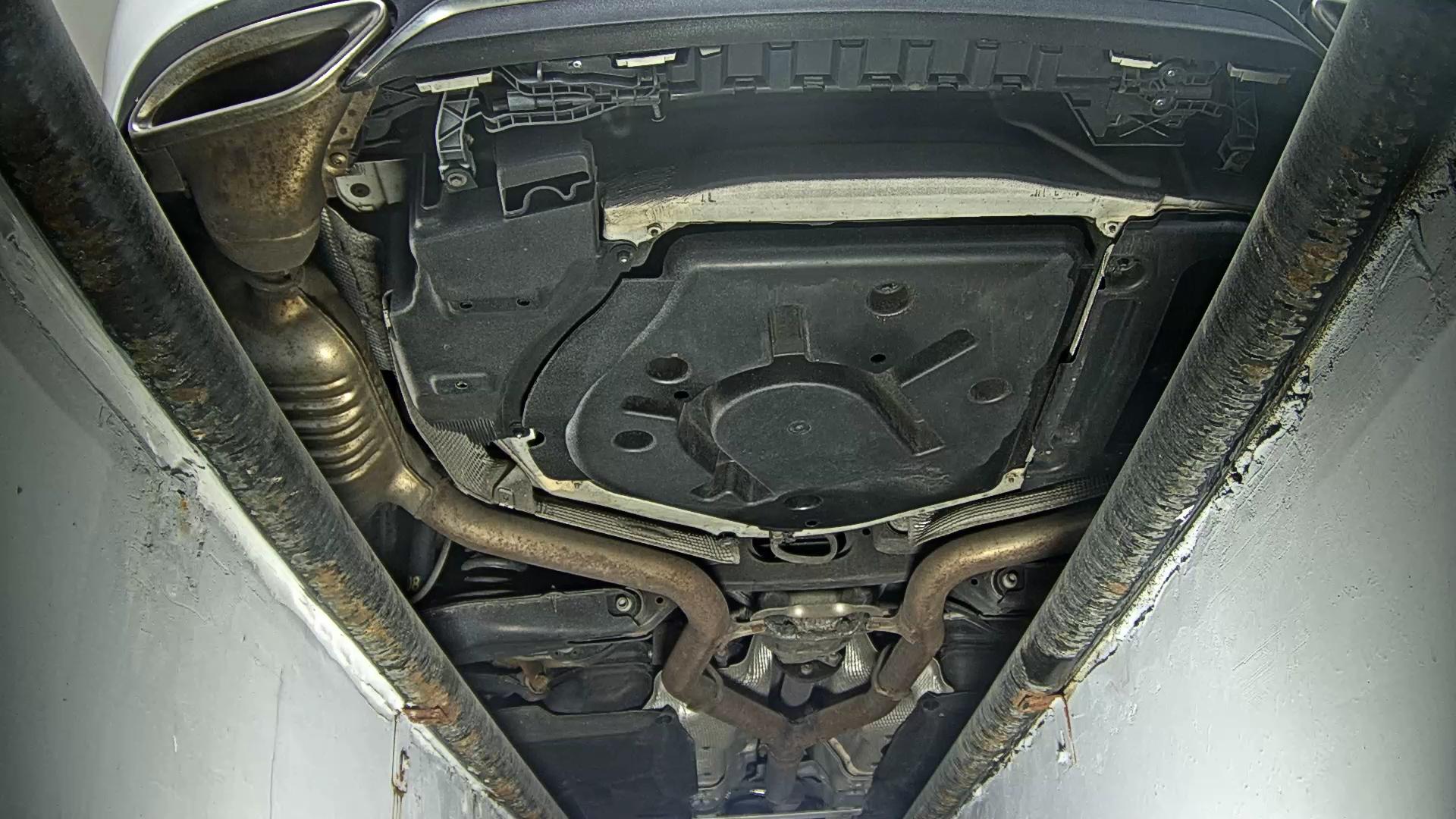 مرسيدس E-CLASS