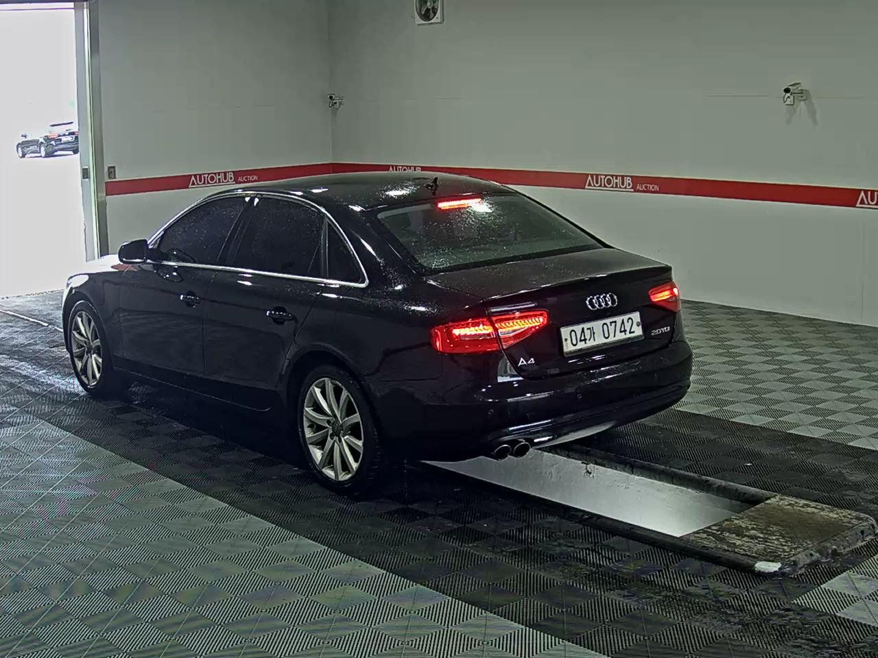 أودي A4