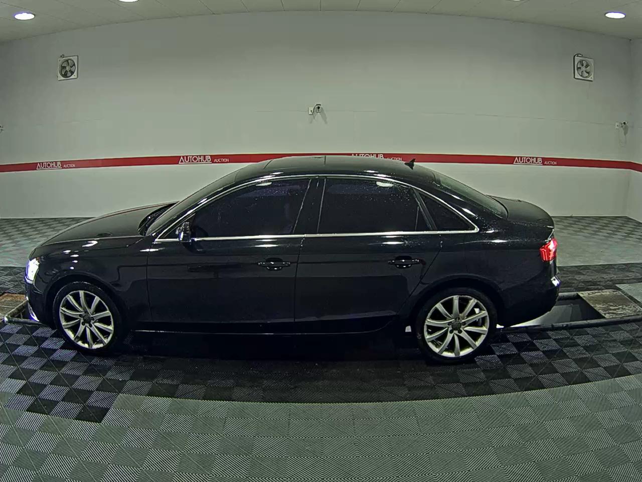 أودي A4