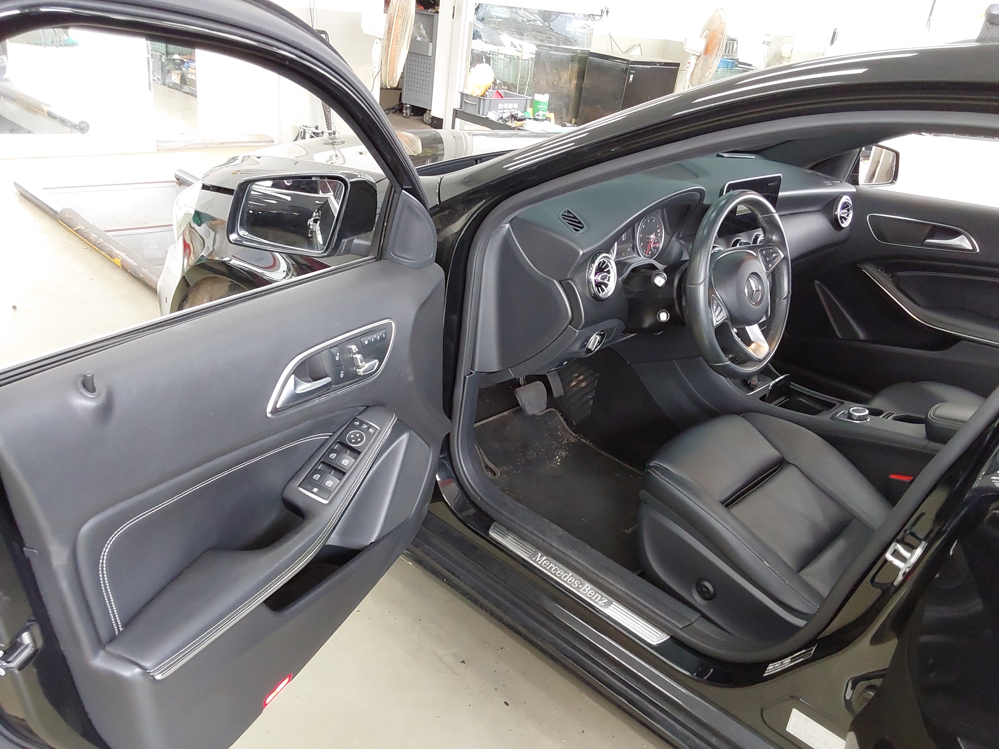 مرسيدس A-CLASS