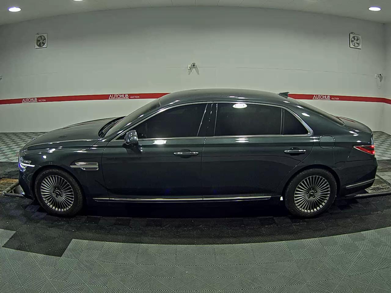 جينسس G90
